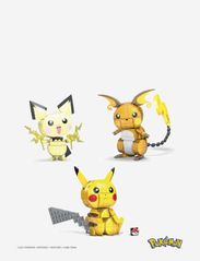 Mega - Pokémon Build And Show Pikachu Evolution Trio - byggesæt - multi color - 1