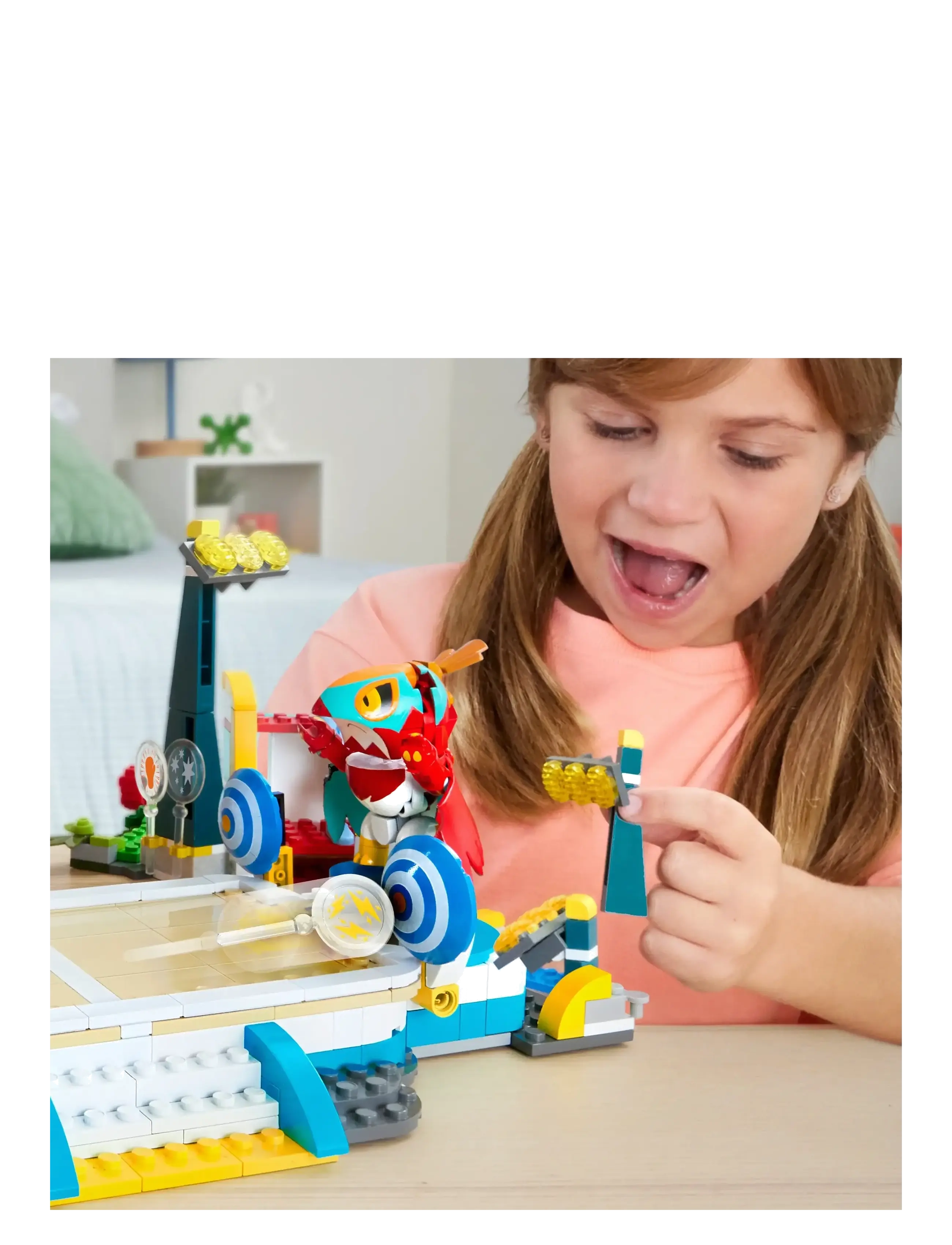 Mega - Pokémon Traning Stadium Building Toy Kit, with 5 Action Figures (1101 Pieces) for Kids - lekset - multi color - 3