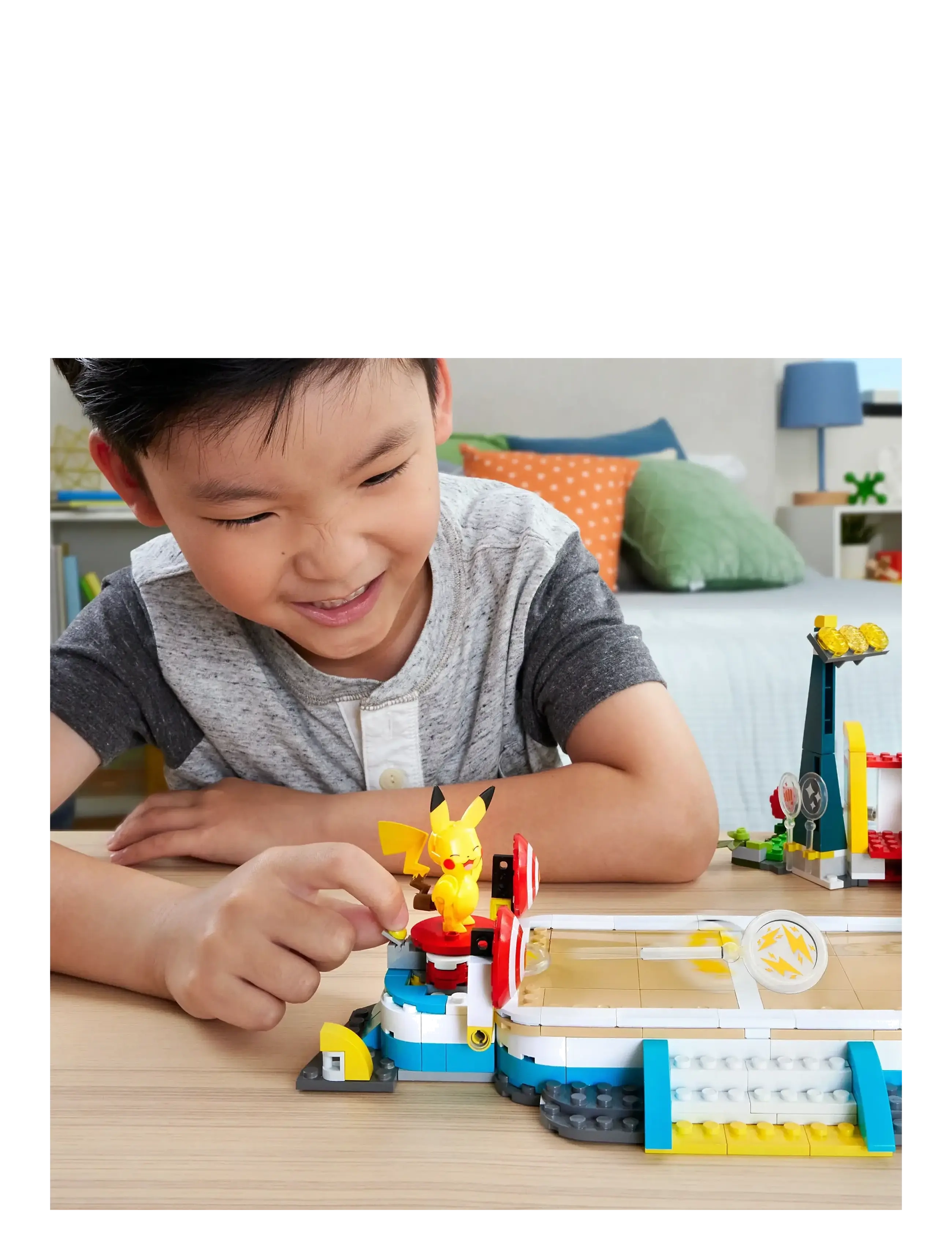 Mega - Pokémon Traning Stadium Building Toy Kit, with 5 Action Figures (1101 Pieces) for Kids - lekset - multi color - 4