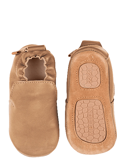 Delicate Leather Slippers - Hjemmesko