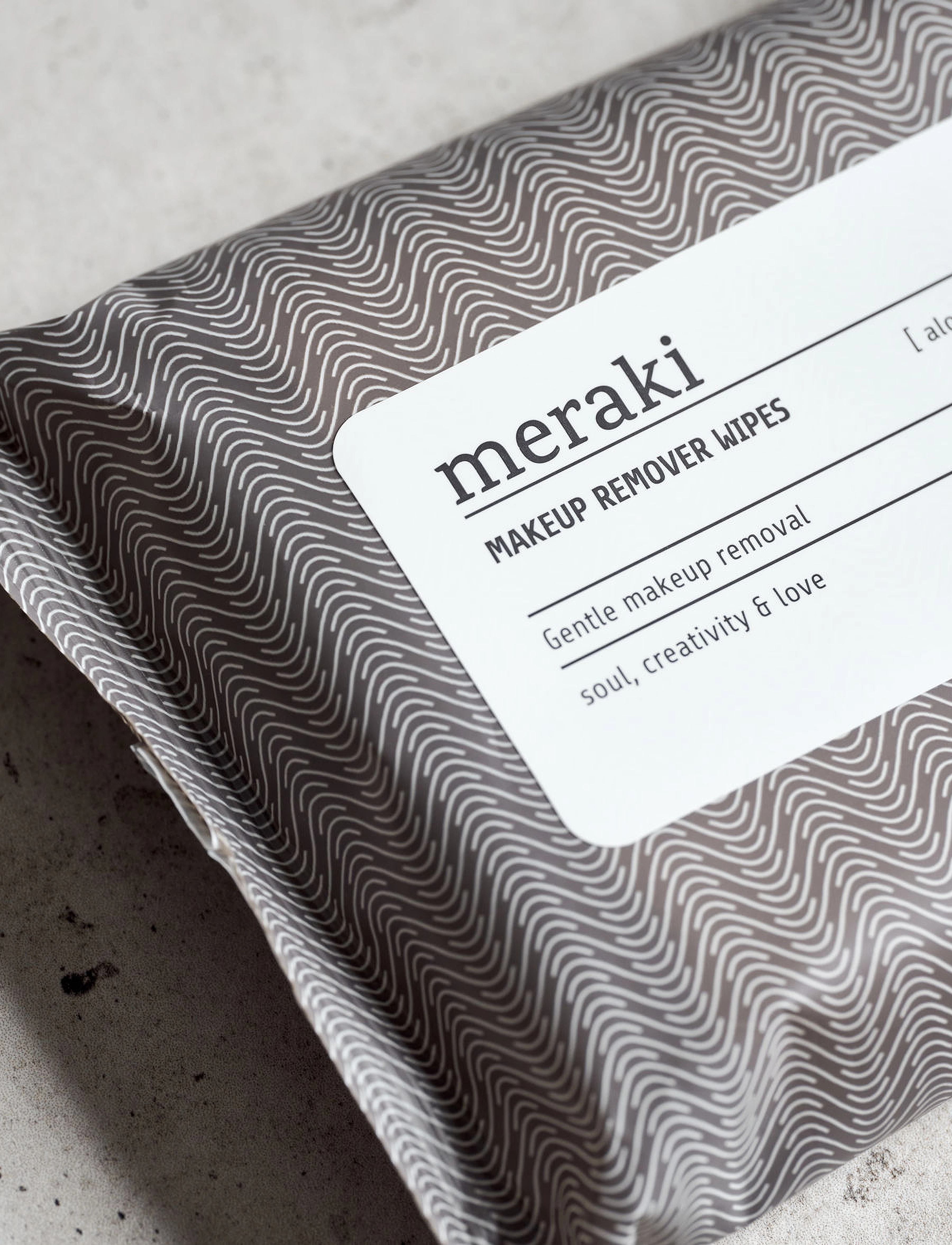 meraki - Makeup remover wipes, Aloe Vera, - renseservietter - grey - 2