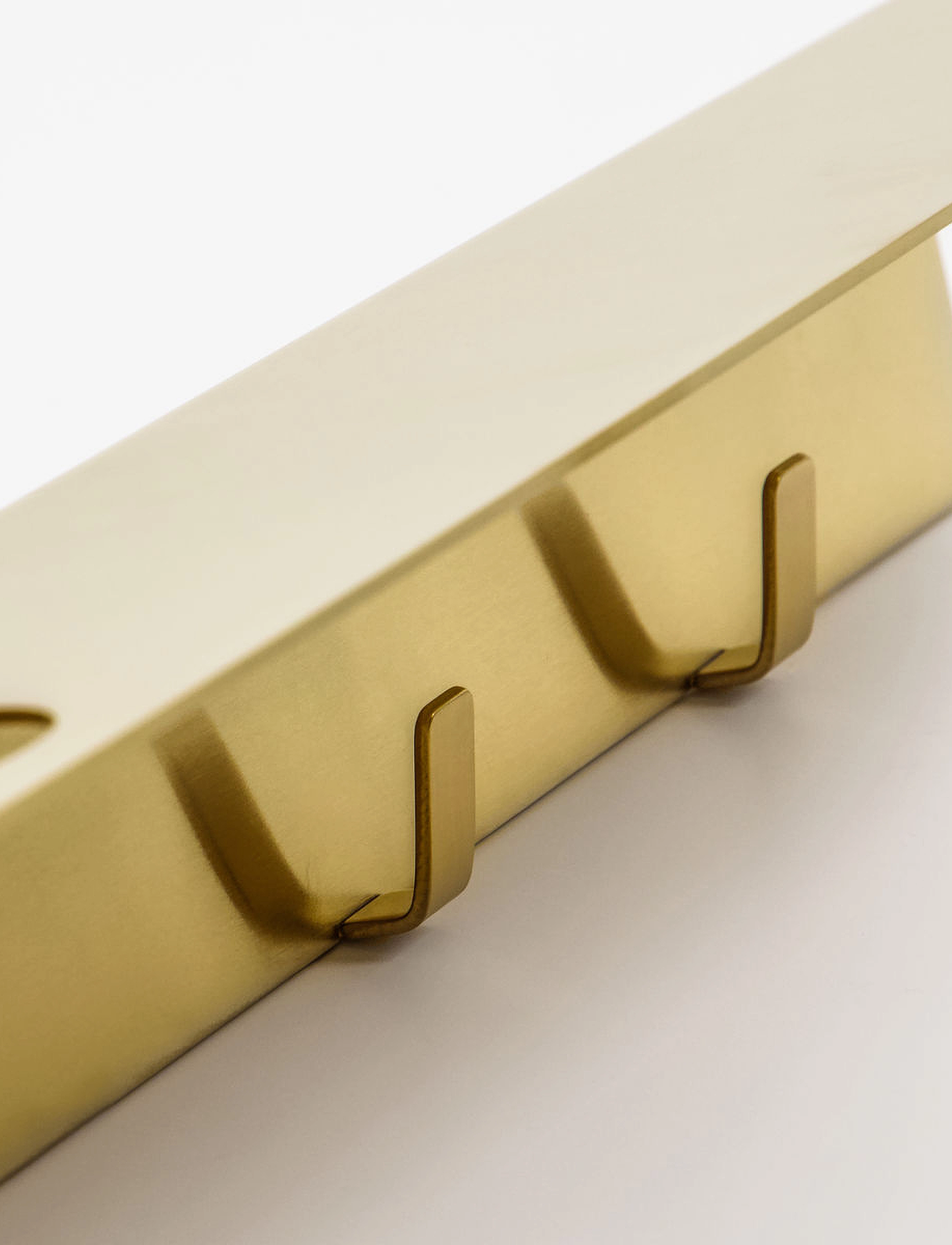 meraki - Bottle hanger with hooks, Brushed b - hyllor - brushed brass finish - 3