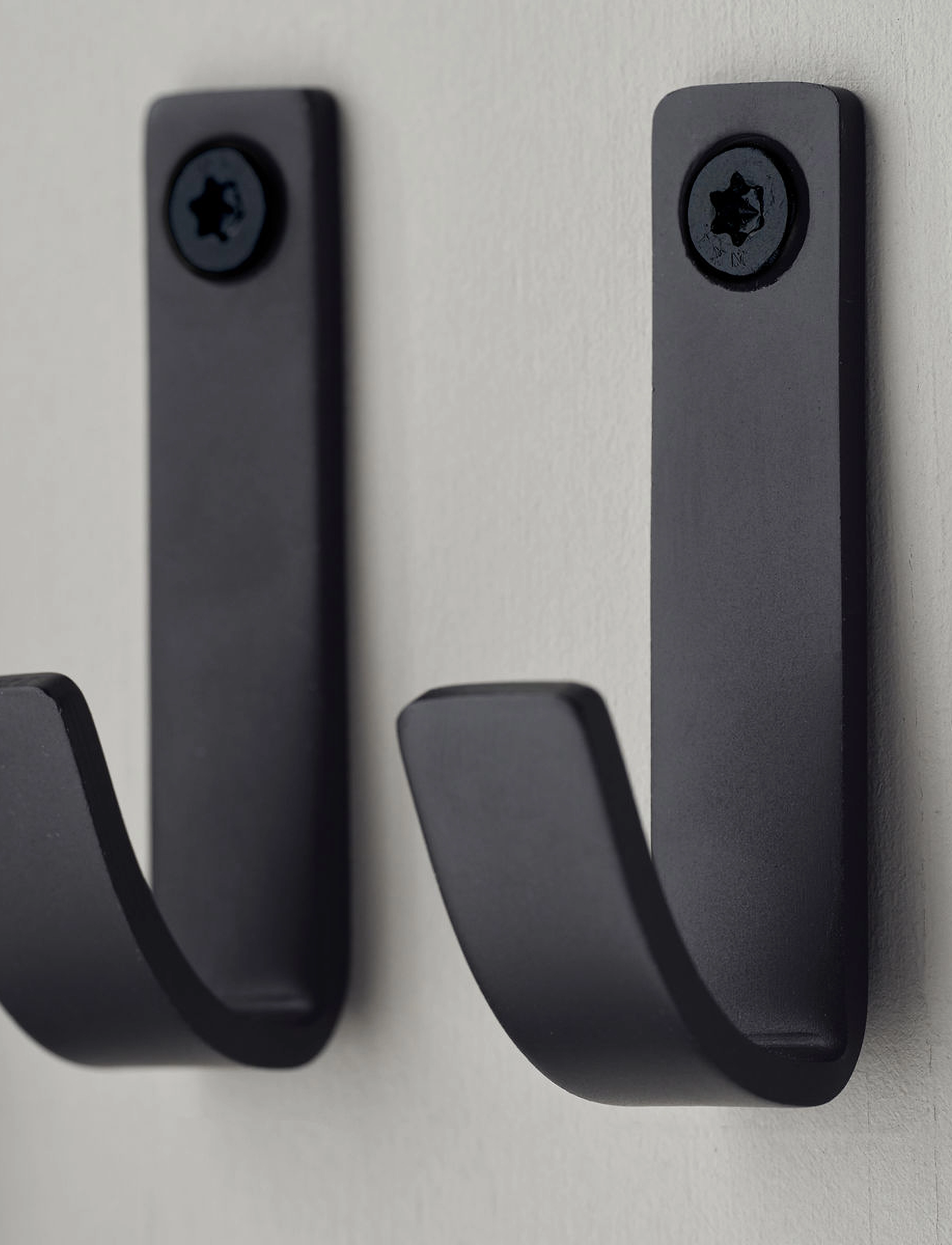 meraki - Hooks, MKThapsus, Brushed black fin - krókar og snagar - brushed black finish - 3