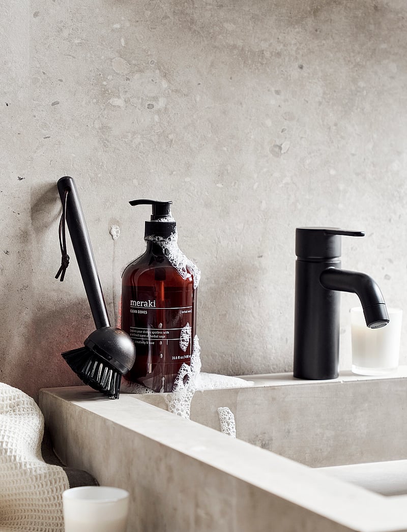 meraki - Gift box, herbal nest dish wash + dish brush black, 490 ml - uppþvottalögur - clear - 3