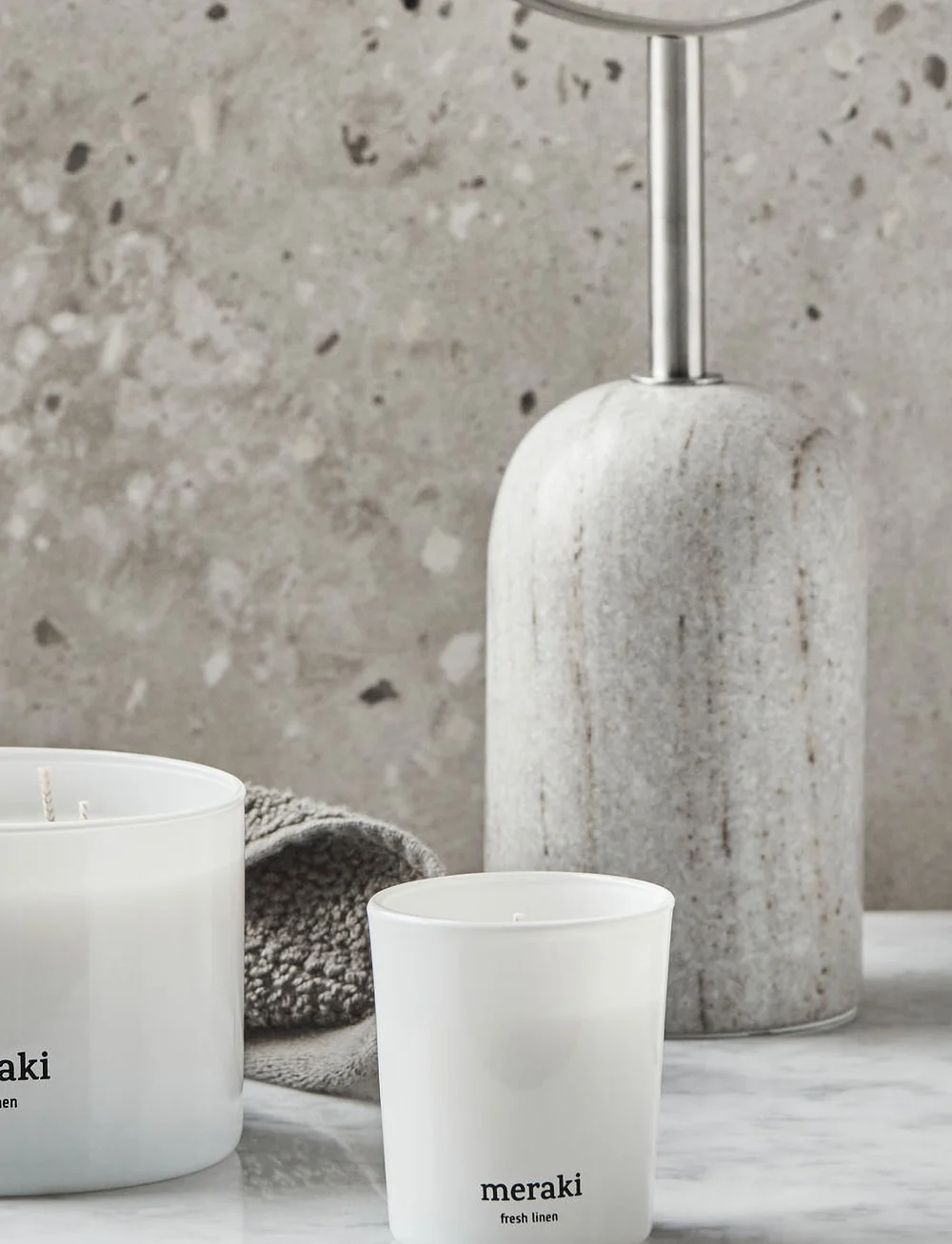 meraki - Scented candle, Fresh Linen - above 500kr - white - 0