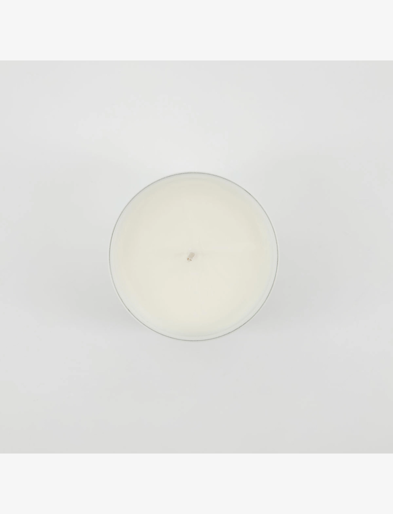 meraki - Scented candle, Fresh Linen, 200 g - white - 2