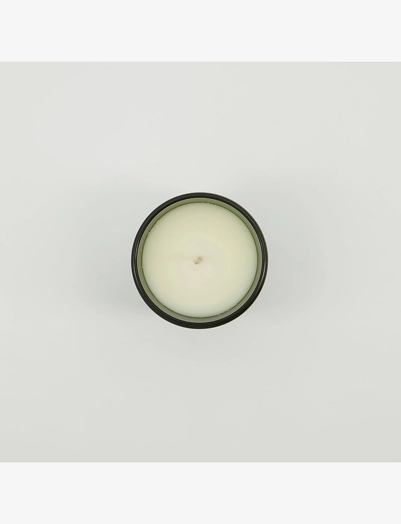 meraki - Scented candle, Oud leaf - above 500kr - green - 2