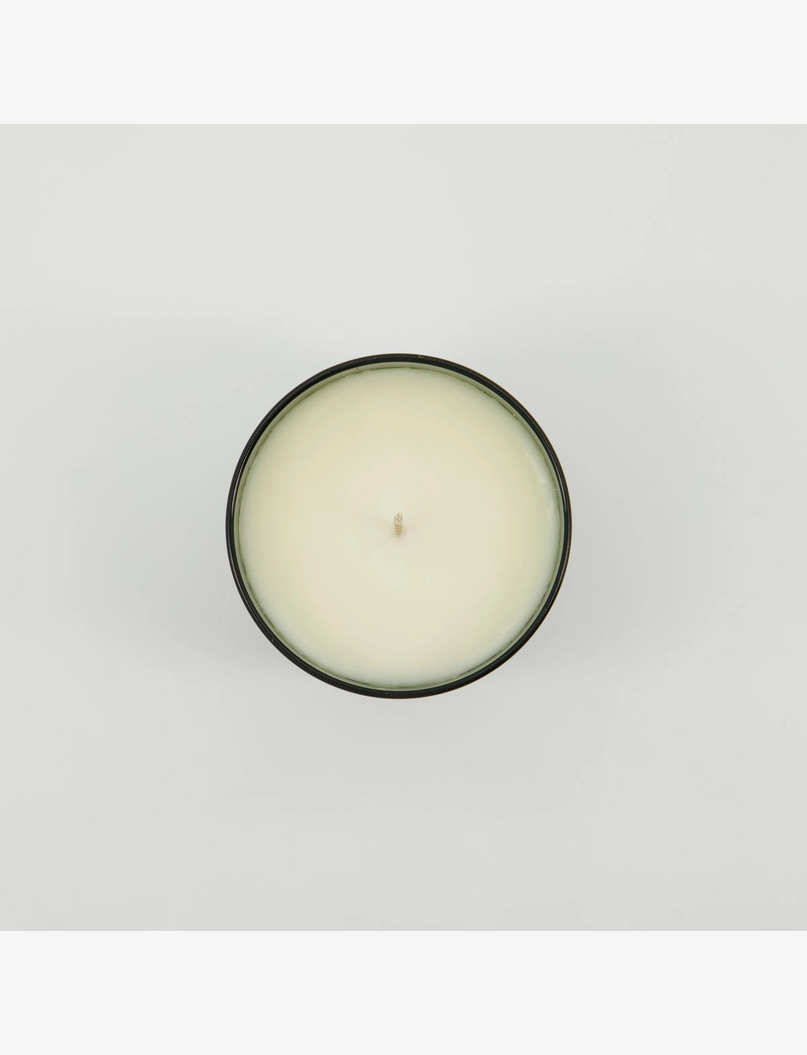 meraki - Scented candle, Oud Leaf, 200 g - yfir 7500 isk - green - 2