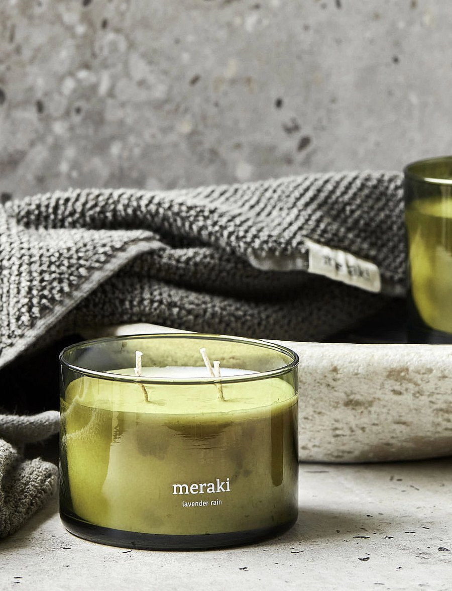 meraki - Scented candle, Lavender Rain, 340 - green - 0
