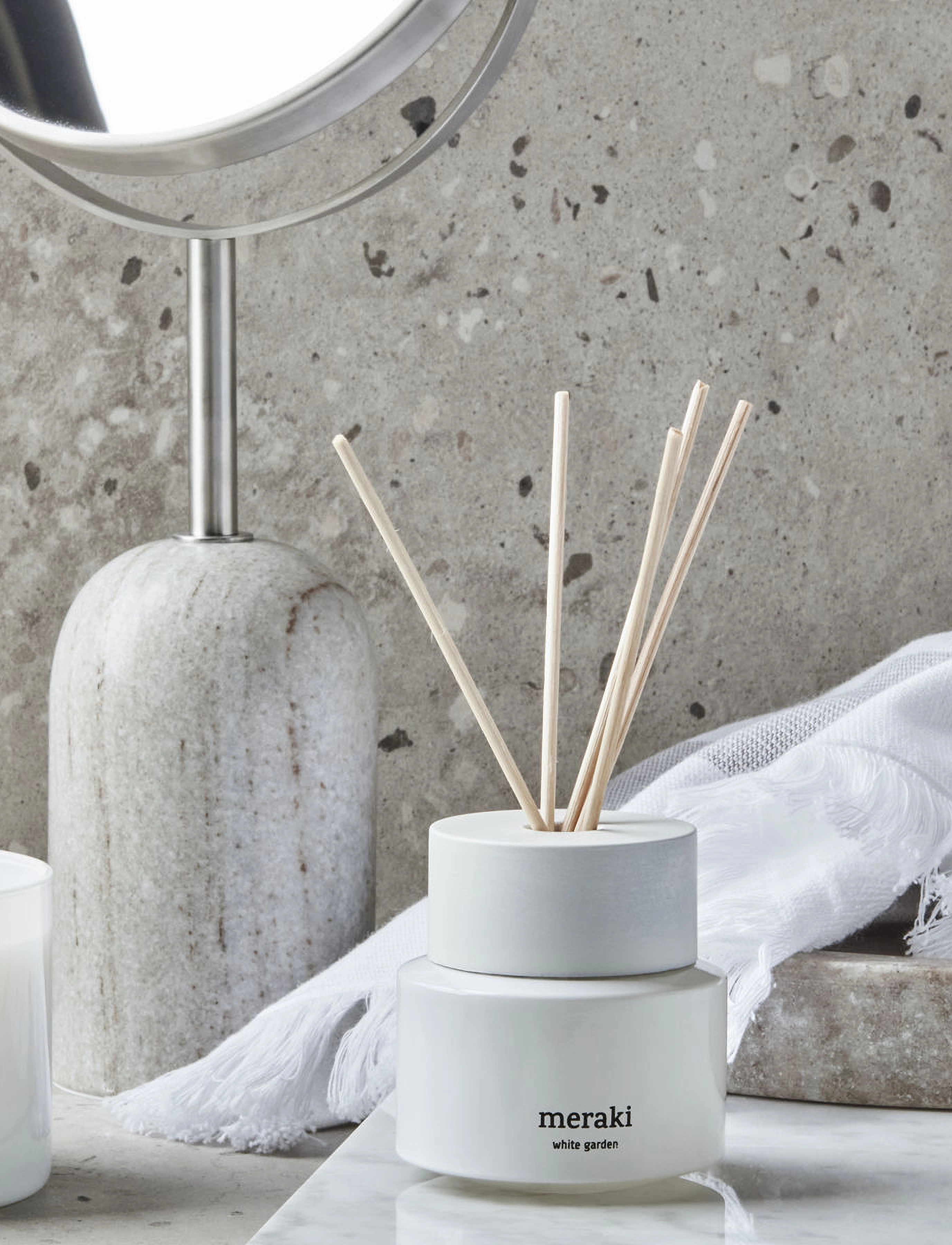 meraki Duftfrisker, White Garden, One Size, White, Hjem > Duftspredere, Dame