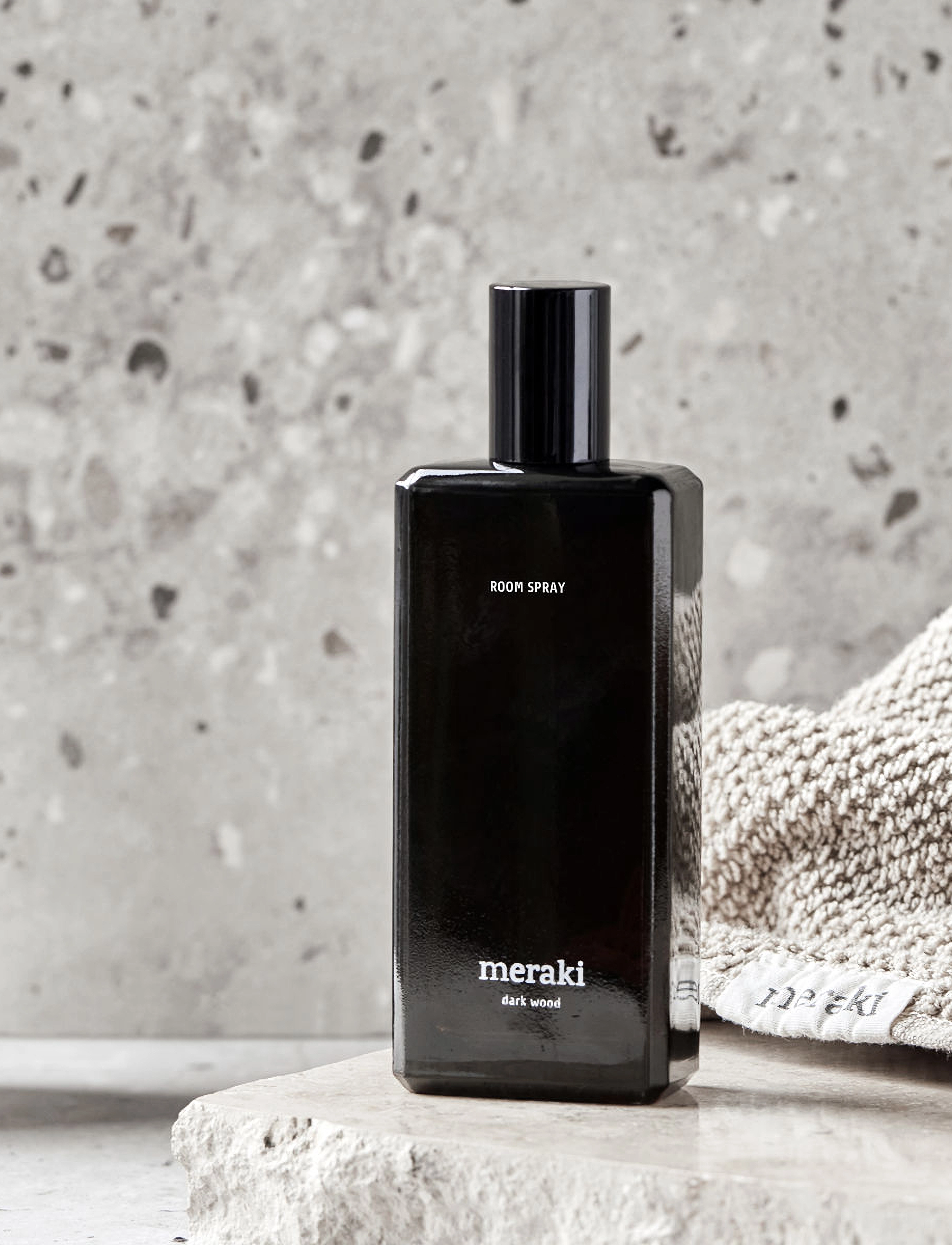 meraki Roomspray, Dark Wood, One Size, Brown, Hjem > Hjemmespray, Dame