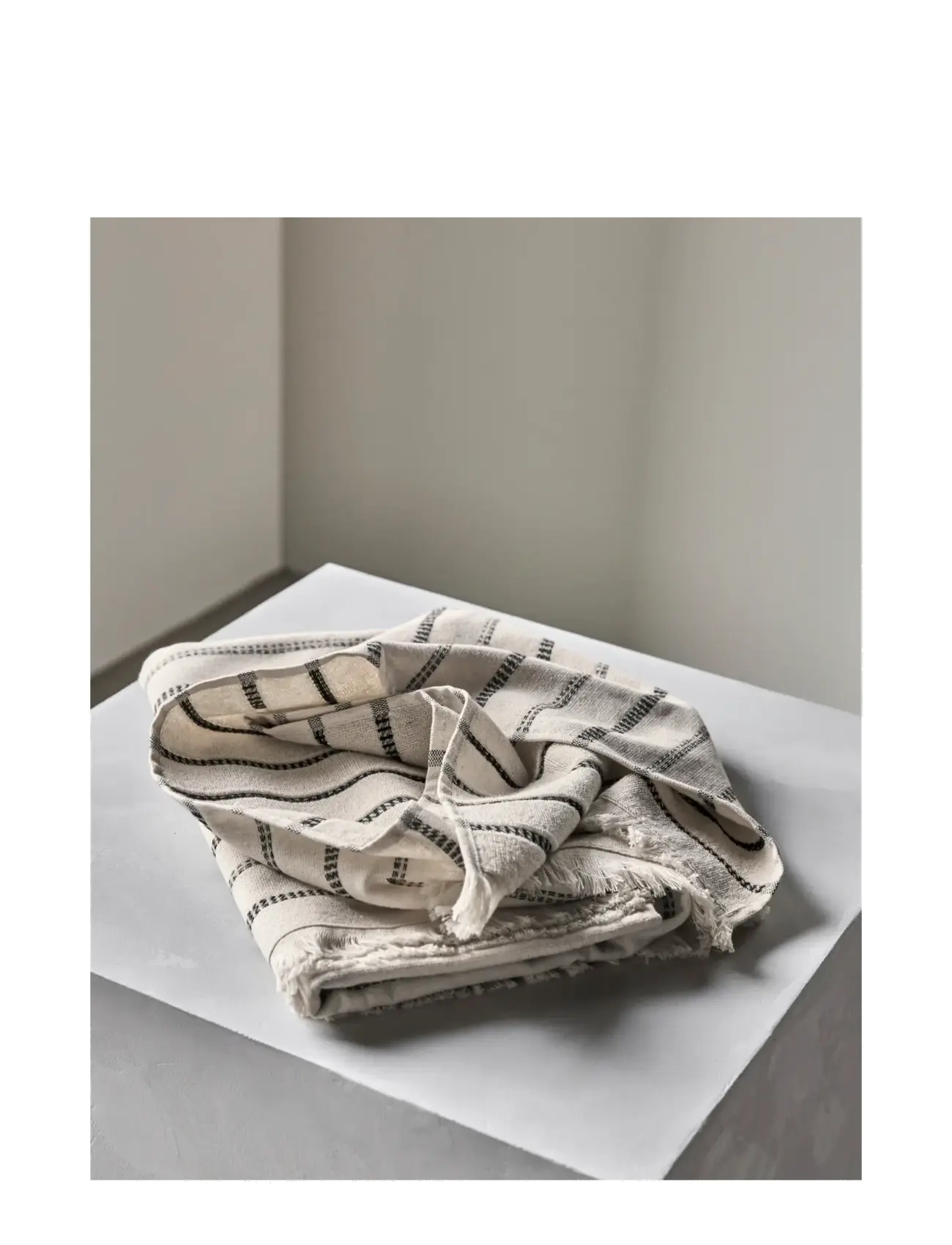 meraki - Towel, MKTrue, Off-white, Black - håndklær & badelaken - off-white, black - 2