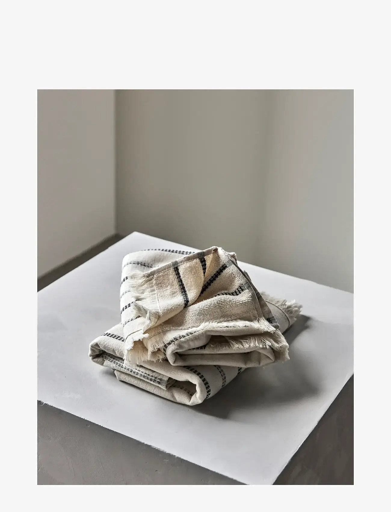 meraki - Towel, MKTrue, Off-white, Black - handdukar - off-white, black - 2