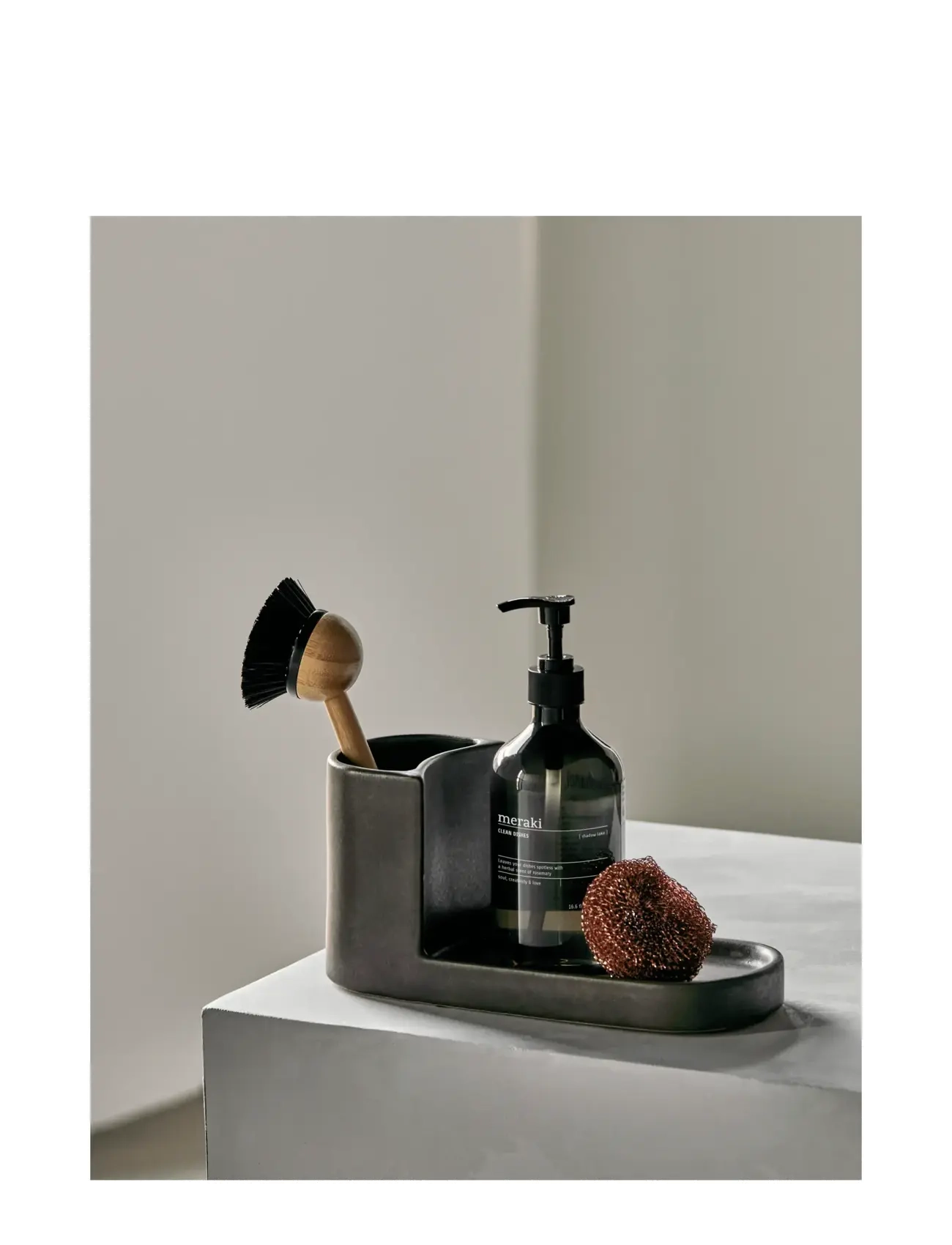meraki - Brush and soap holder, MKDatura, Da - hammasharjatelineet - dark grey - 2