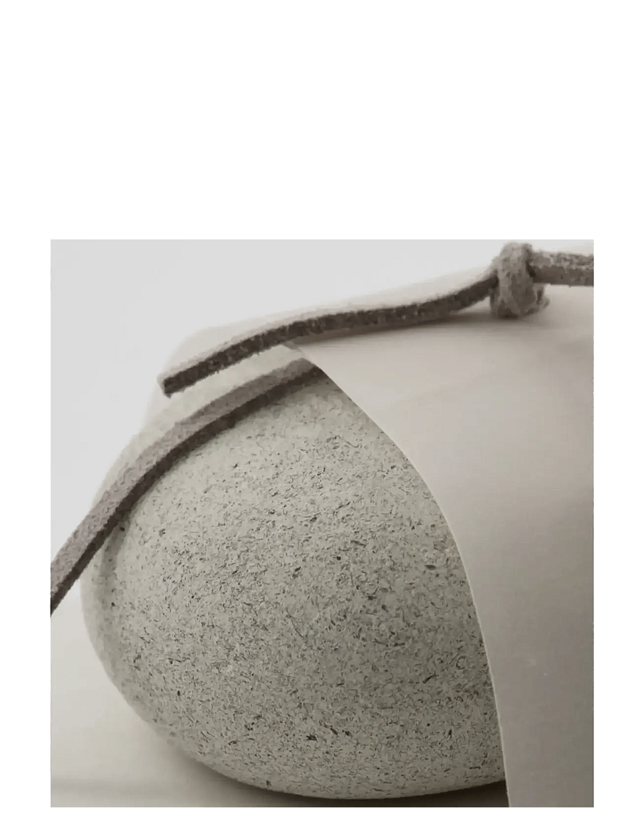 meraki - Stone scrub, Lemongrass, 100 g - keha koorimine - beige - 2