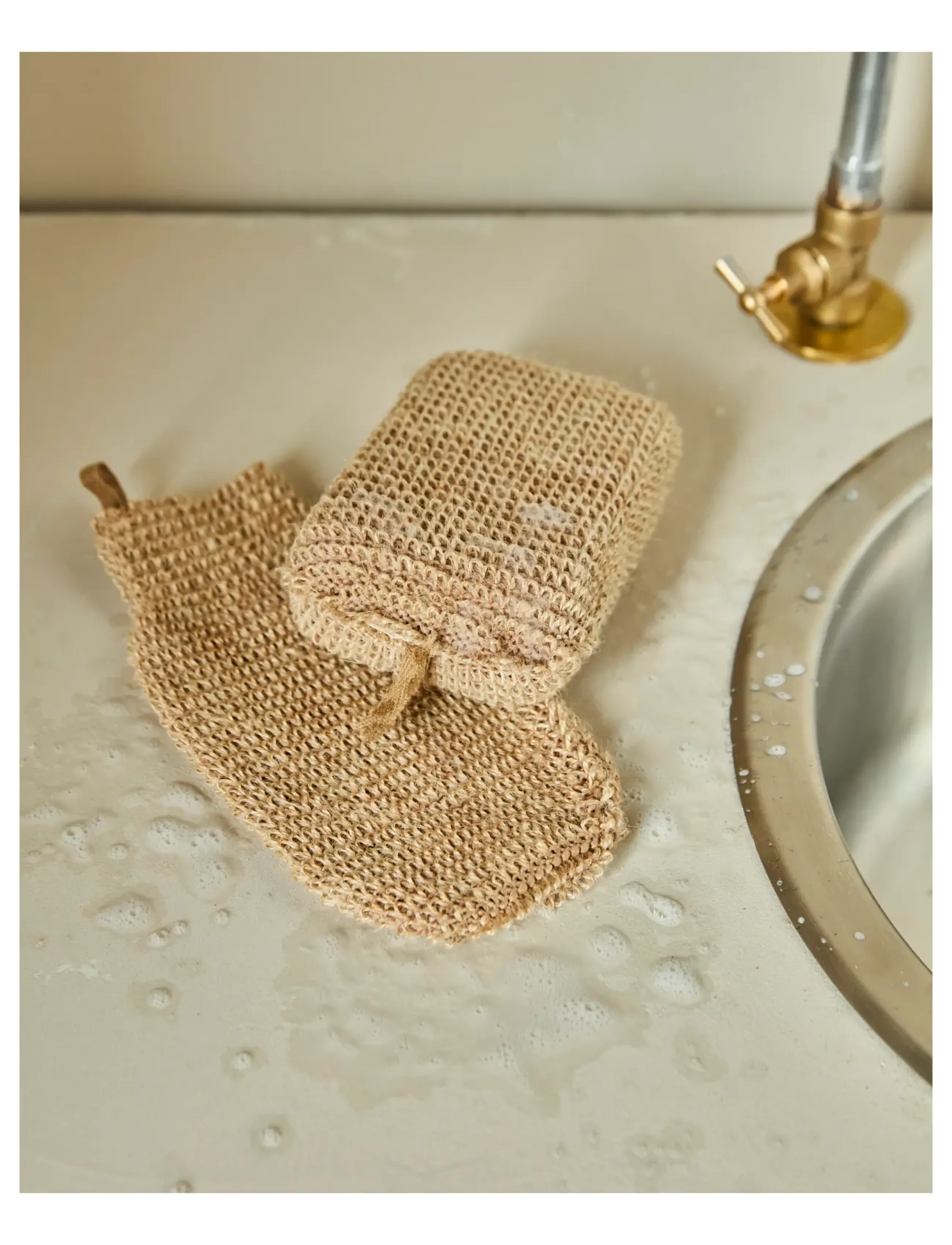 meraki Sponge And Exfoliating Glove, Mkjut, One Size, Krop > Scrub Og Eksfolierende Midler, Dame
