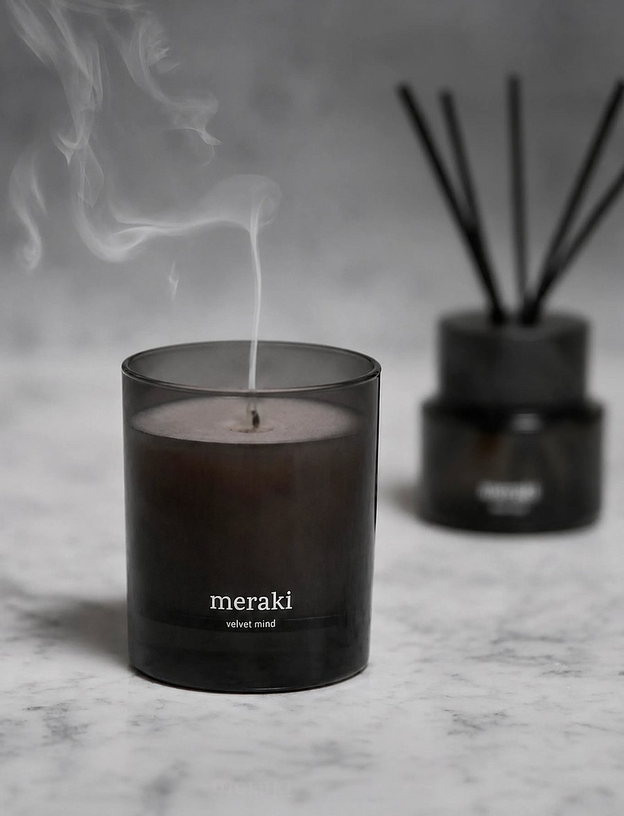 meraki - Scented candle, Velvet Mind, 200 g - brown - 0