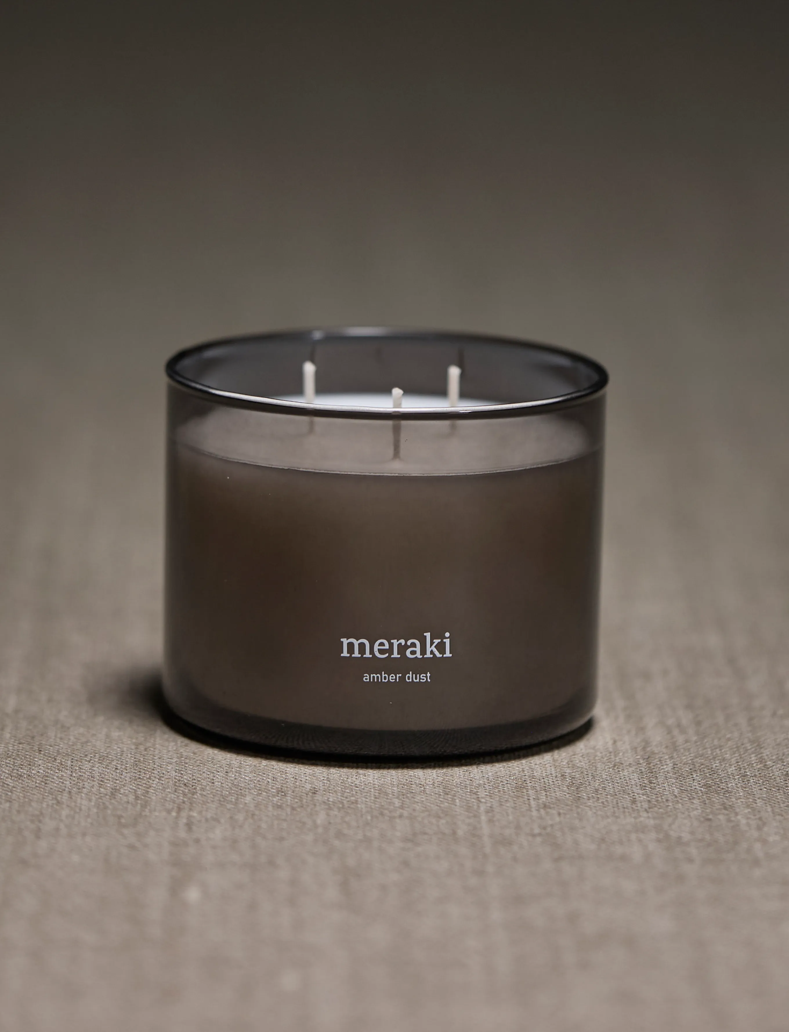 meraki - Scented candle, Amber Dust, 340 g - brown - 0