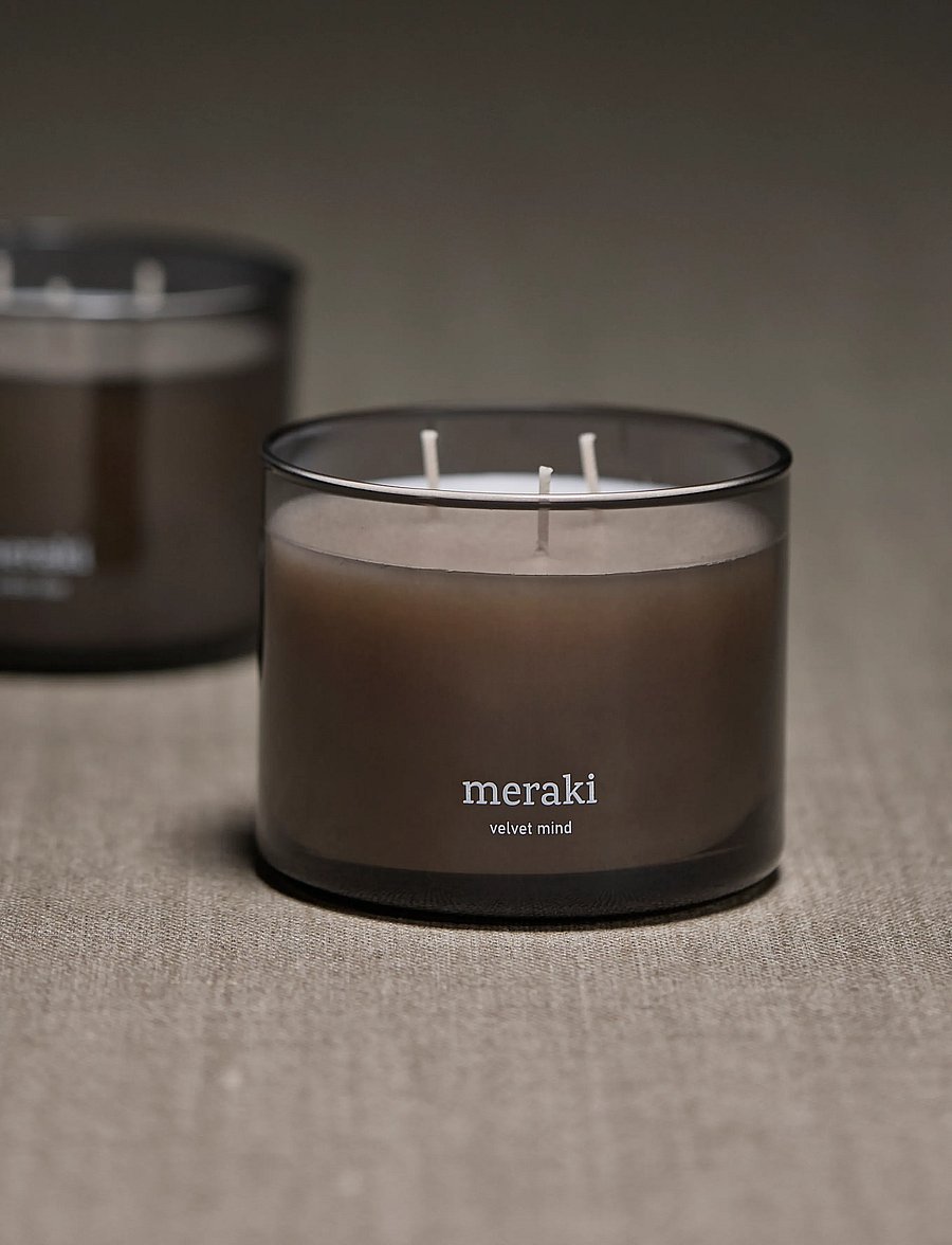 meraki - Scented candle, Velvet Mind, 340 g - brown - 0