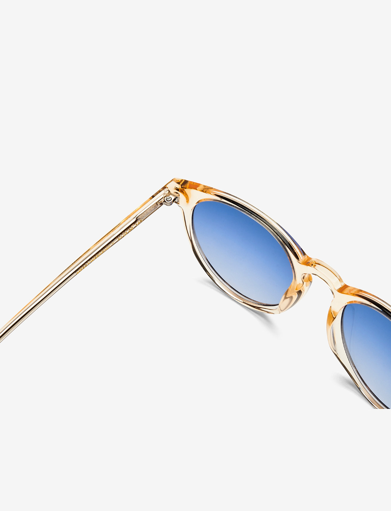 MessyWeekend - NEW DEPP - geschenke unter chf 100 - champagne blue - 2