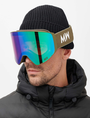 MessyWeekend - CLEAR XE2 - wintersports equipment - army green mirrored - 4