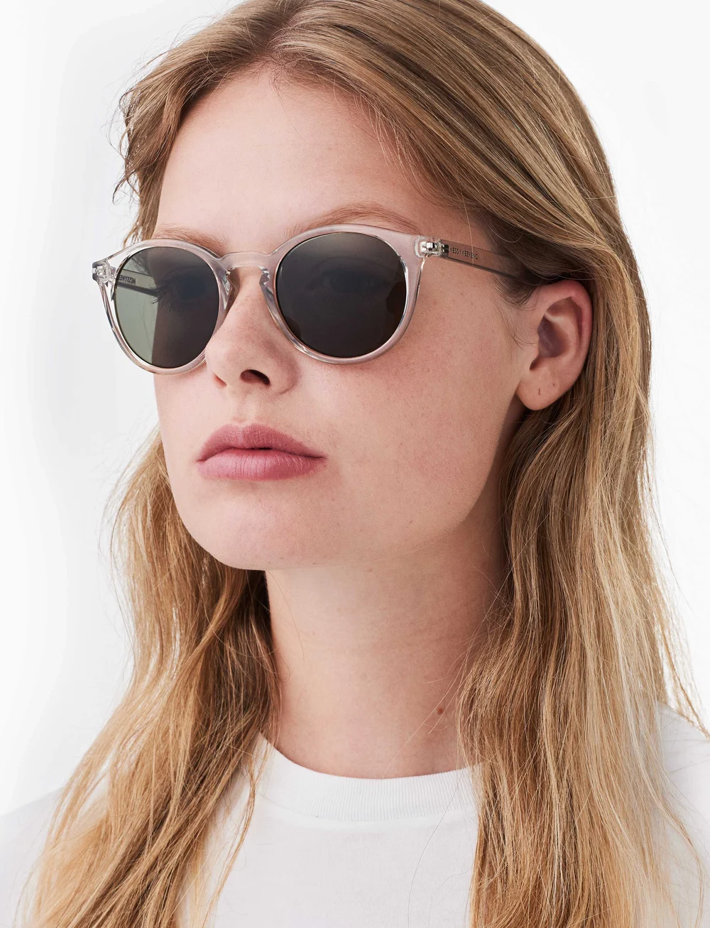 MessyWeekend - HOBBES - runde form - crystal - 4