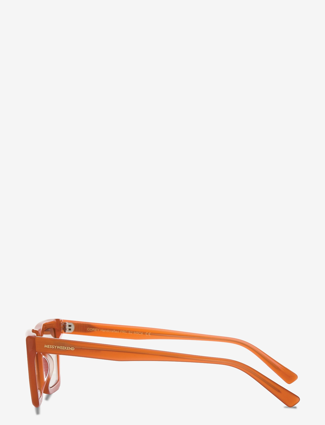 MessyWeekend - COREY - d-formade - red - 3