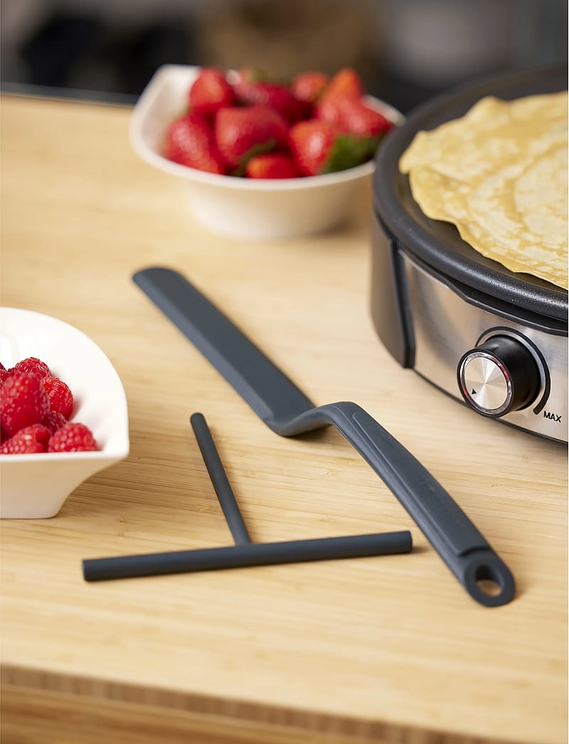 Blomsterbergs - Pancake utensils - muud küpsetustarvikud - grey - 0