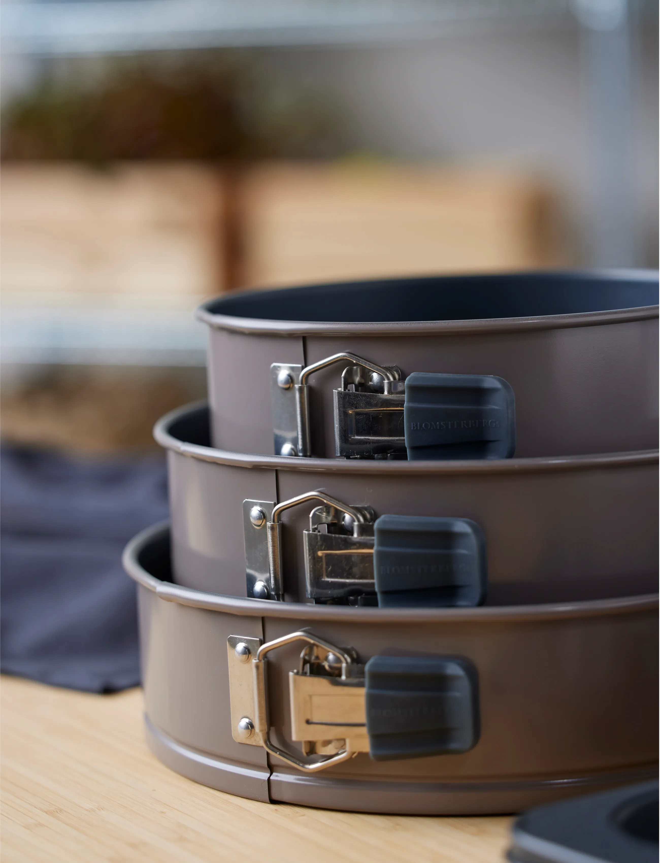 Blomsterbergs Springform, Ø 24 cm, Baking Tins, Beige - Cookies- & Cake Homeware