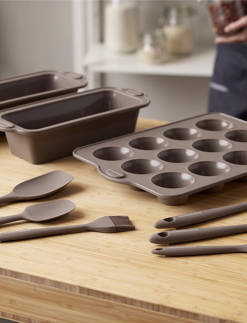 Blomsterbergs - Dough scraper - tõstelusikad ja spaatlid - beige - 0