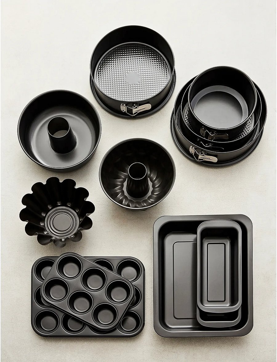 Blomsterbergs - Muffin pan for 12 pcs - muffinivormid - black - 2