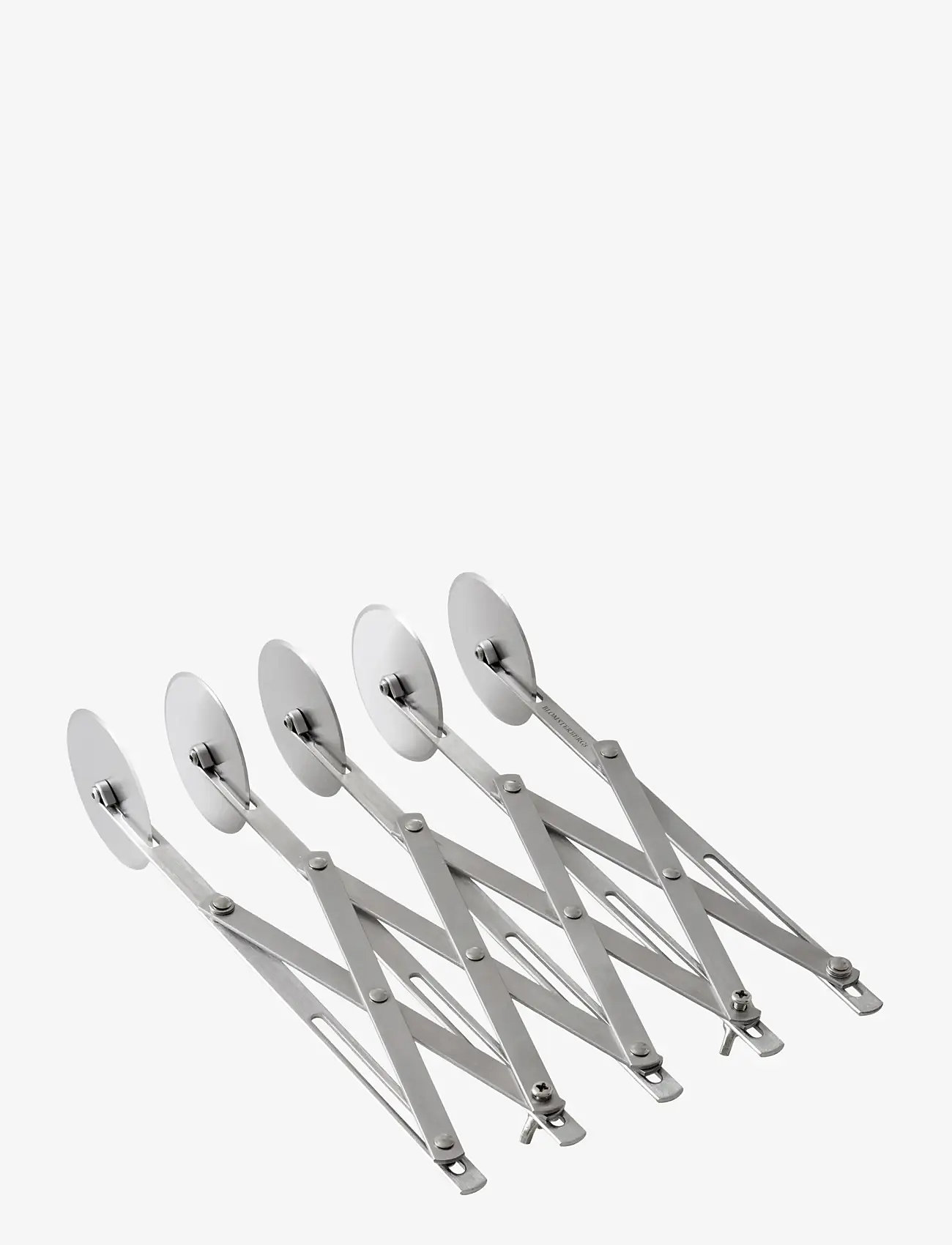 Blomsterbergs - Pastry cutter with 5 wheels - backzubehör - metall - 1