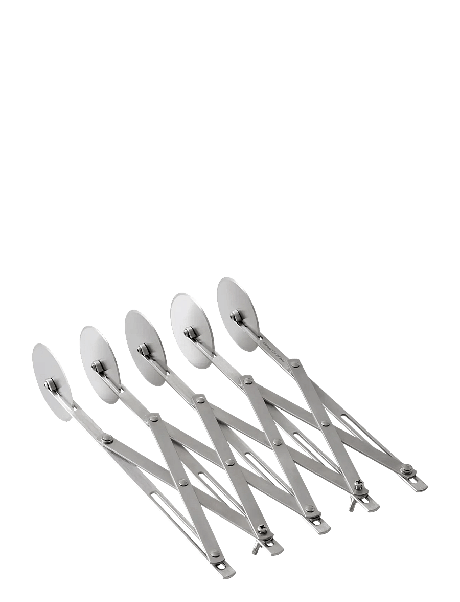 Blomsterbergs - Pastry cutter with 5 wheels - muud küpsetustarvikud - metall - 1
