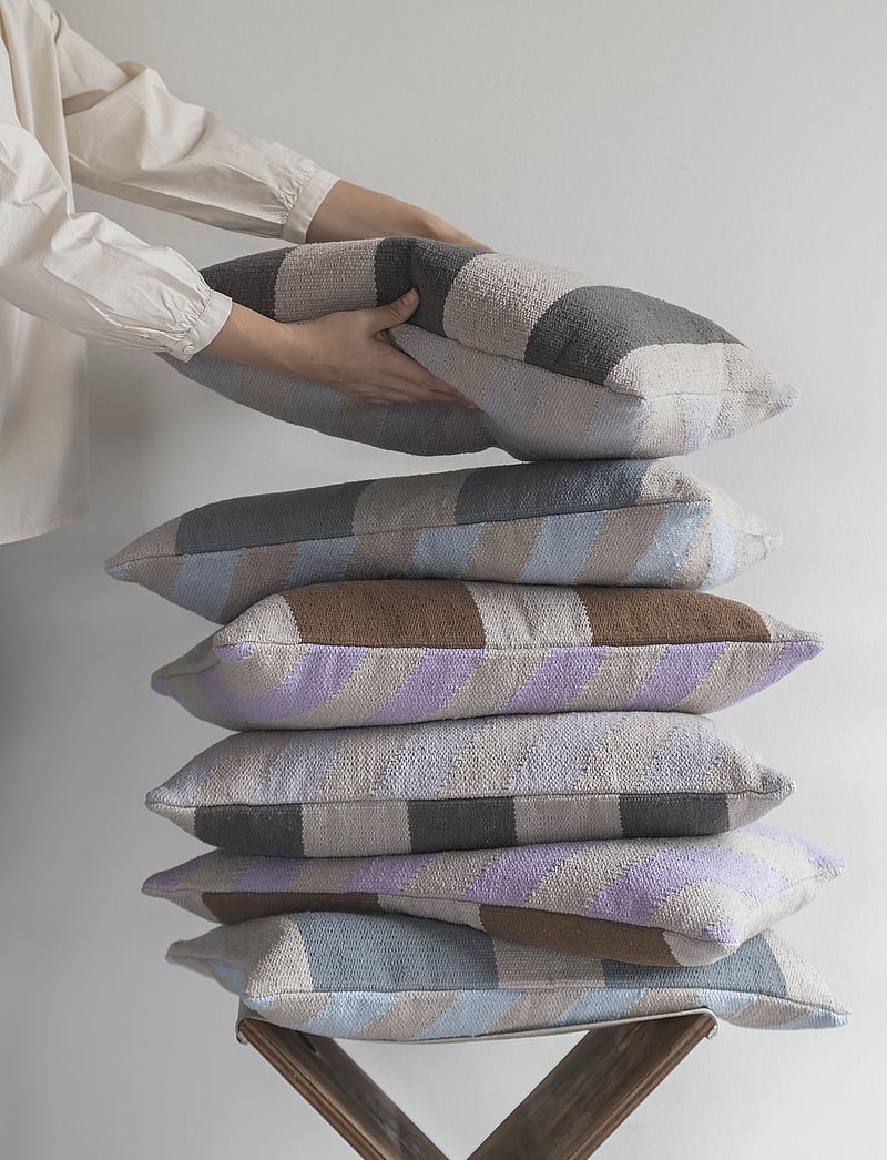 Mette Ditmer - ACROSS kilim cushion cover - kissenbezüge - light grey - 3