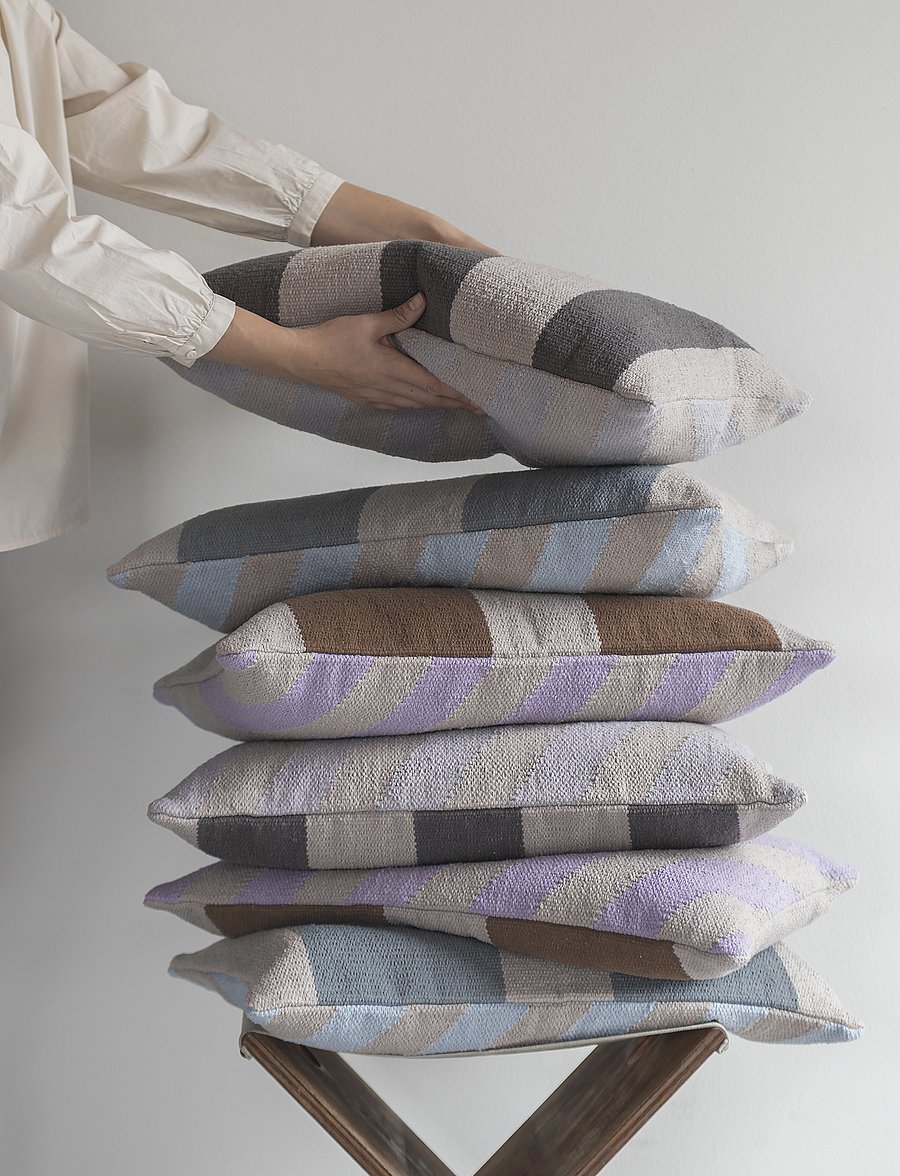 Mette Ditmer - ACROSS kilim cushion cover - kissenbezüge - light grey - 3