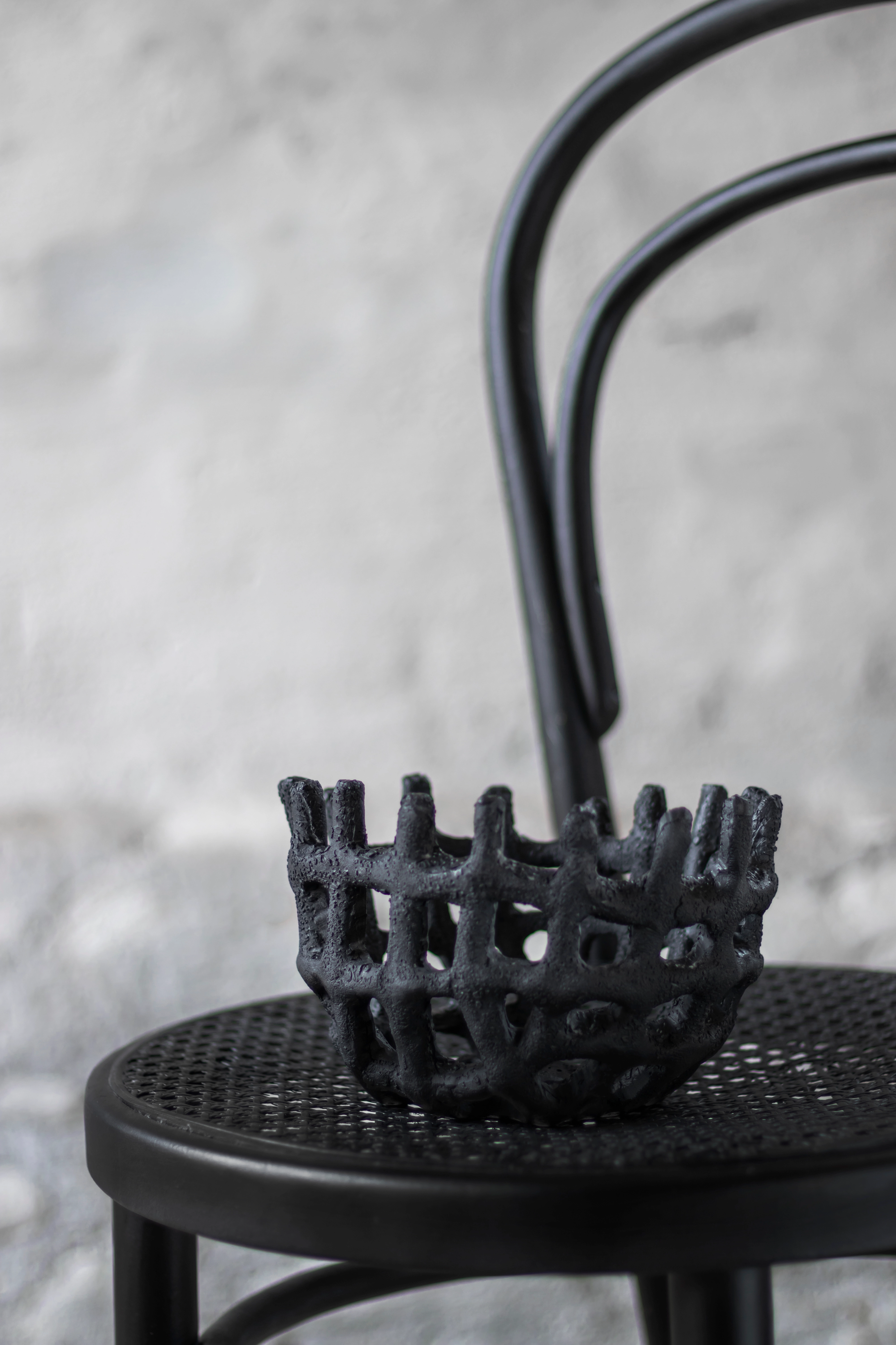 Mette Ditmer - ART PIECE braided bowl - dekoschalen - black - 1