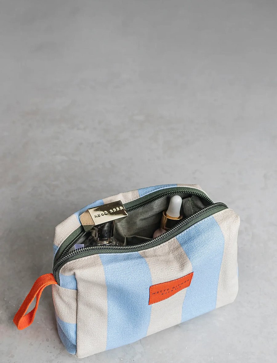 Mette Ditmer - BRING-IT cosmetic bag - kosmetiktaschen - light blue - 5