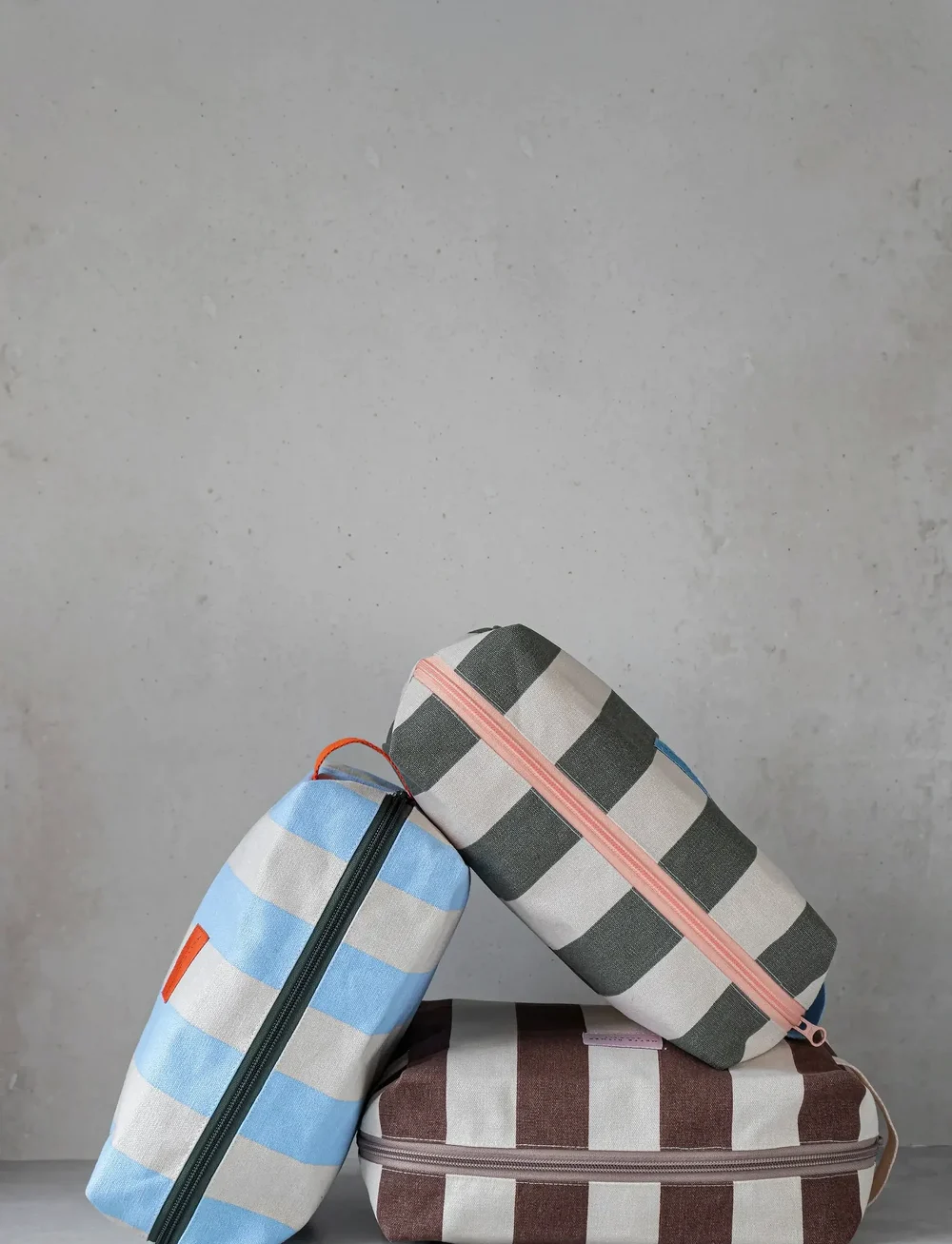 Mette Ditmer - BRING-IT vanity bag - kosmeetikakotid - brown - 3