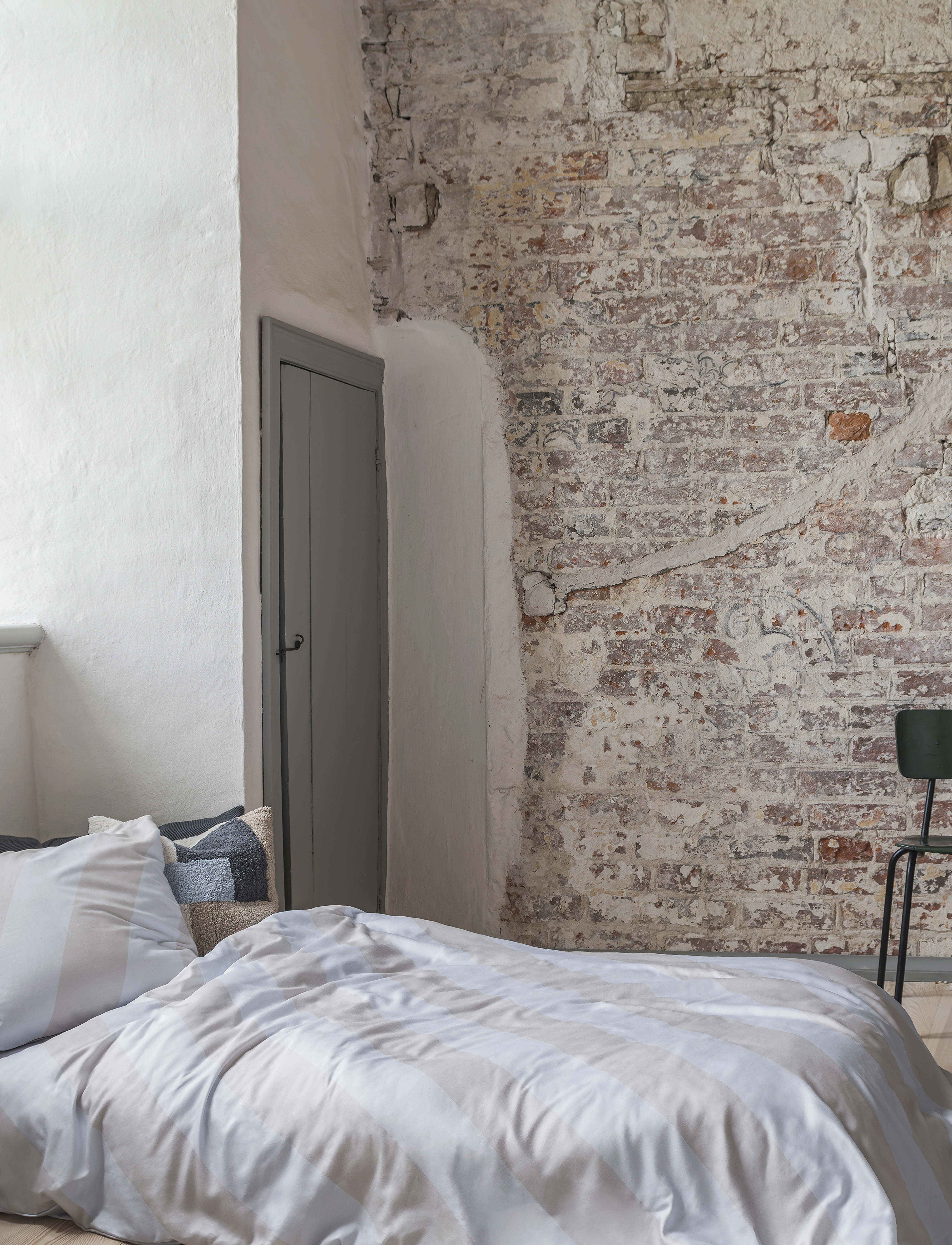 Mette Ditmer Diagonal Bed Set, 140X200;60X63 cm, Grey, Sengetekstiler > Sengesæt, Unisex