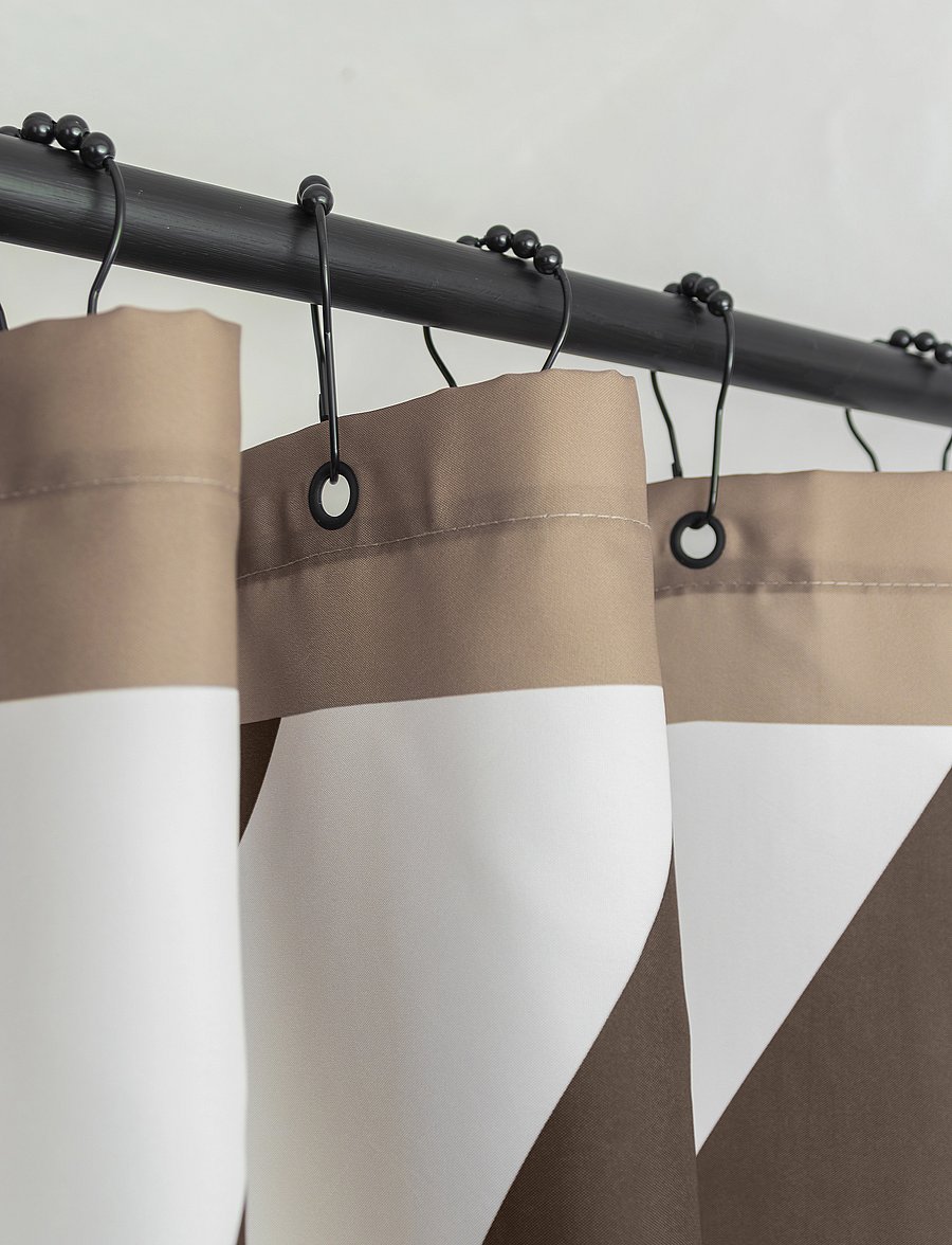 Mette Ditmer - DIAGONAL shower curtain - dušikardinad - chocolate - 2