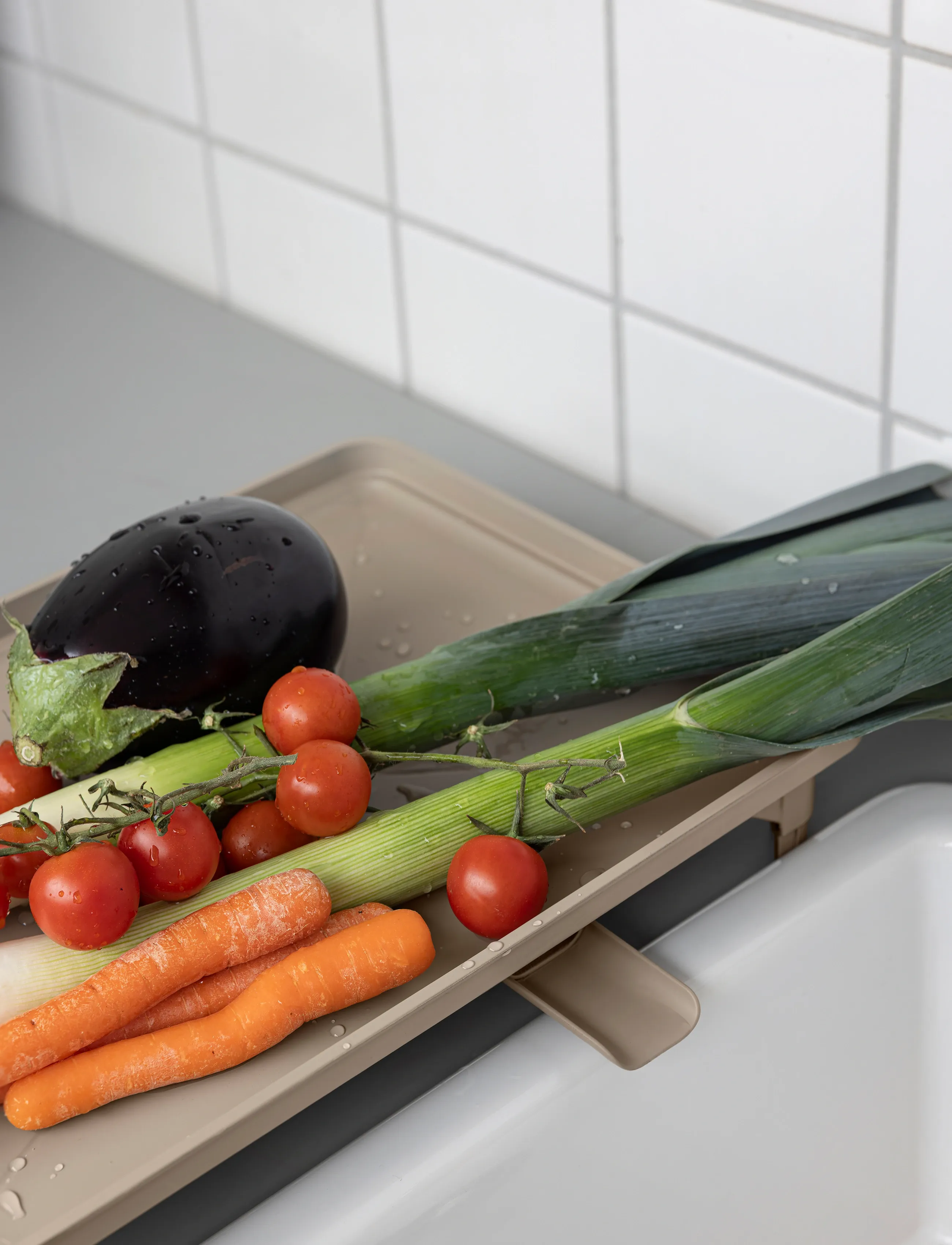 Mette Ditmer - DRY-IT dish rack - abtropfgestelle - sand - 2