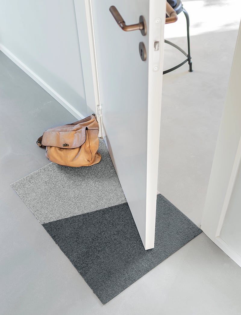 Mette Ditmer - DUET all-round mat - andere teppiche - dark grey - 0