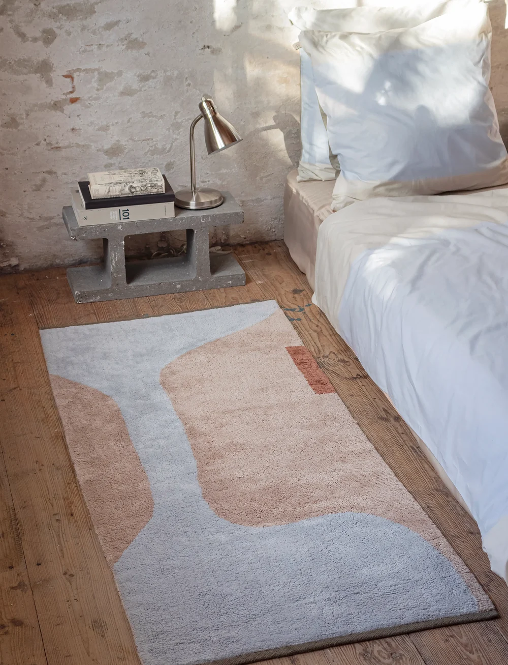 Mette Ditmer - FIGURA rug - vaibad - light blue - 1