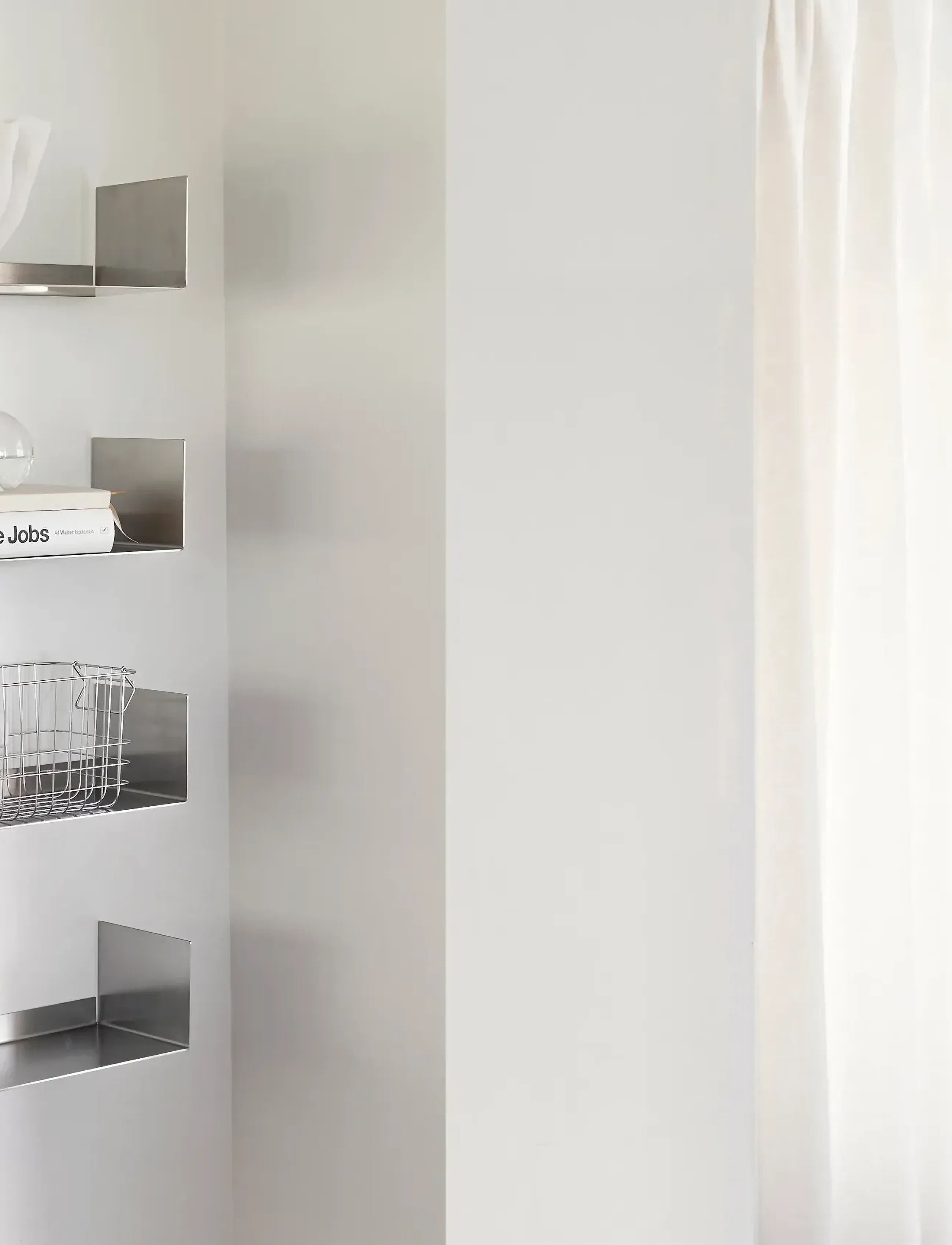 Mette Ditmer - FLOAT shelf - steel - 3