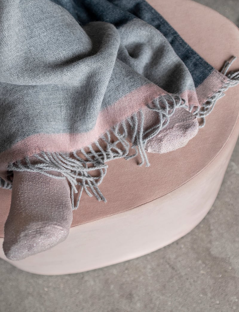 Mette Ditmer - GALLERY throw - nach preis einkaufen - light grey - 4