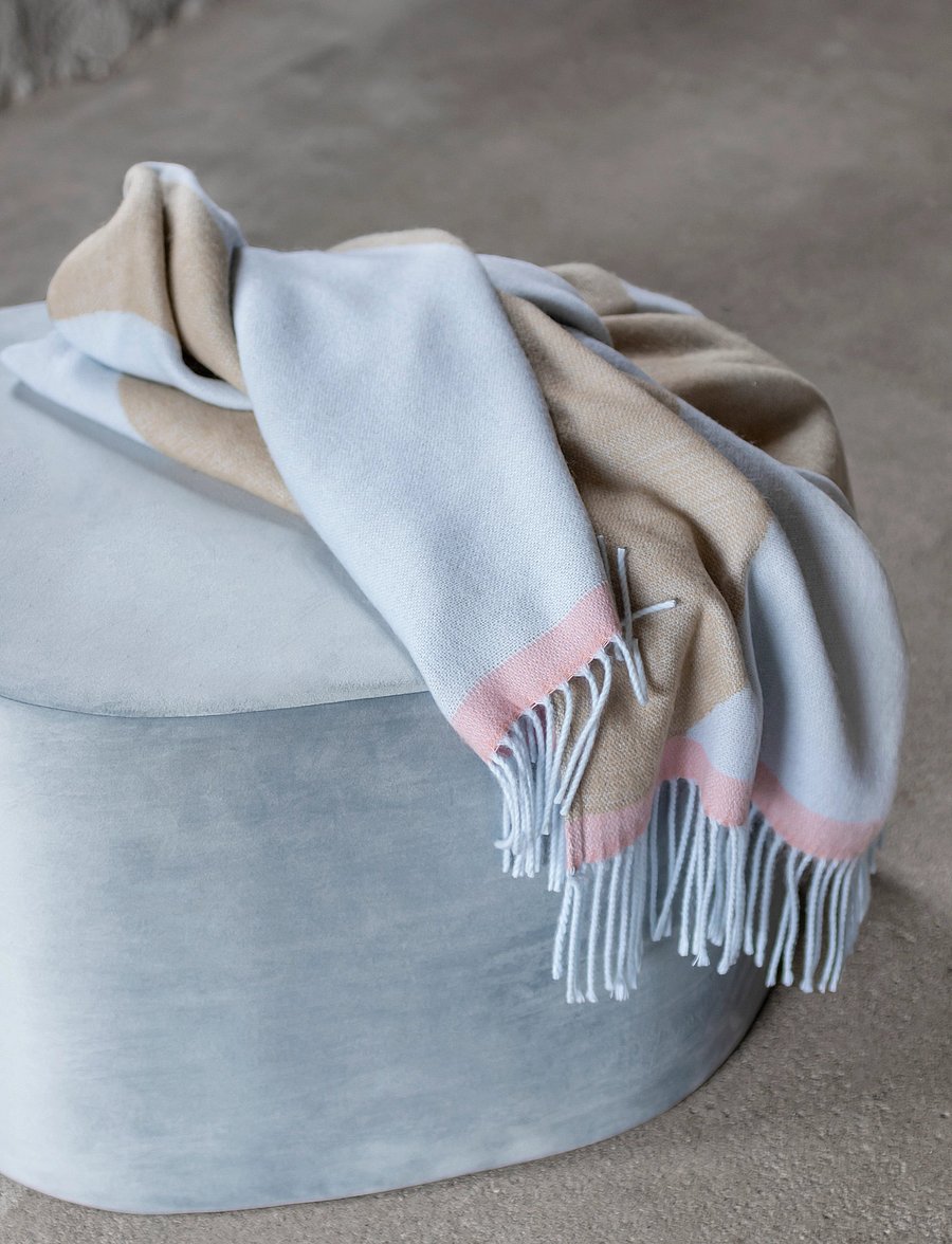 Mette Ditmer - GALLERY throw - osta hinna alusel - sand - 1