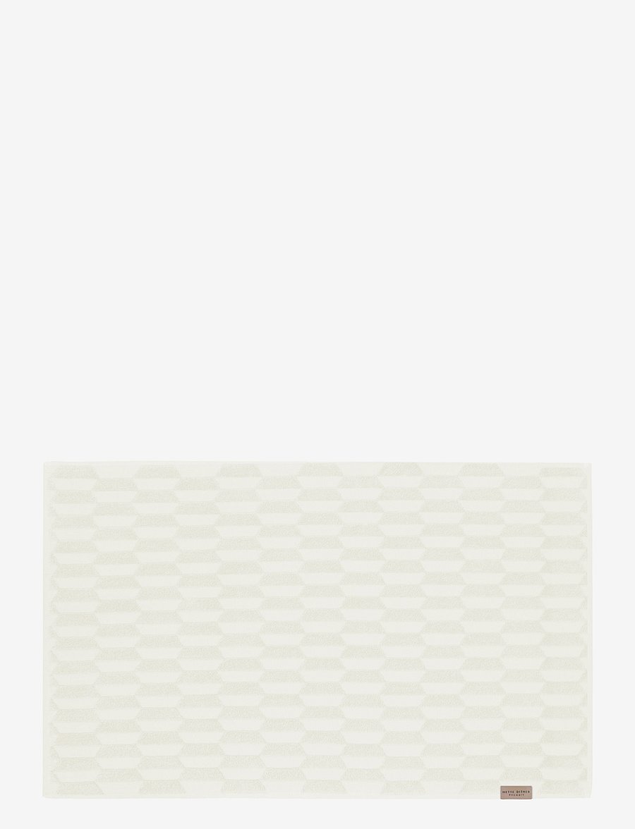 Mette Ditmer - GEO Bath mat - vaibad - off-white - 1