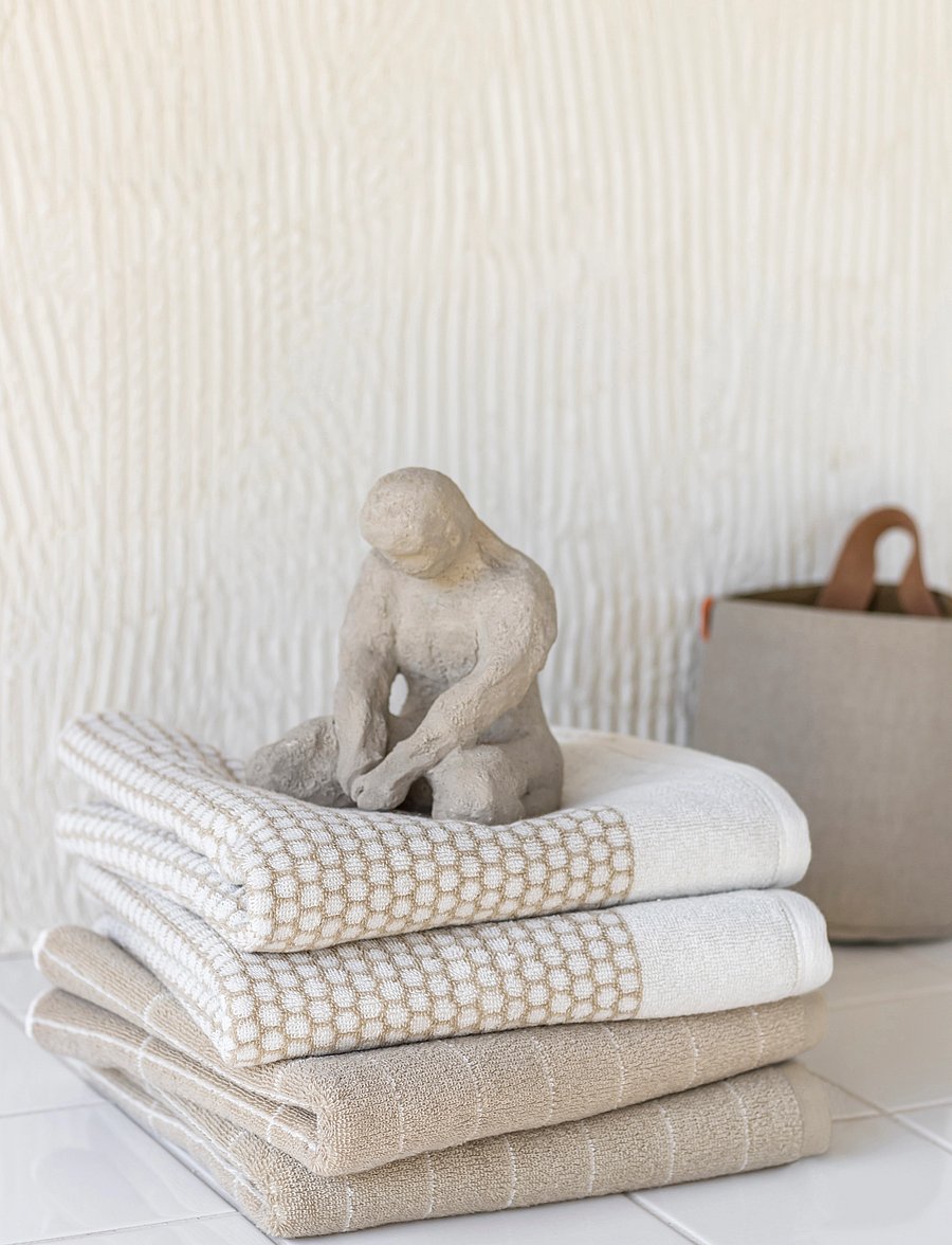 Mette Ditmer - GRID towel - saunalinad - sand / off-white - 0