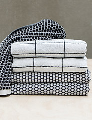 Mette Ditmer - GRID Towel - handdoeken en badhanddoeken - black/off white - 1