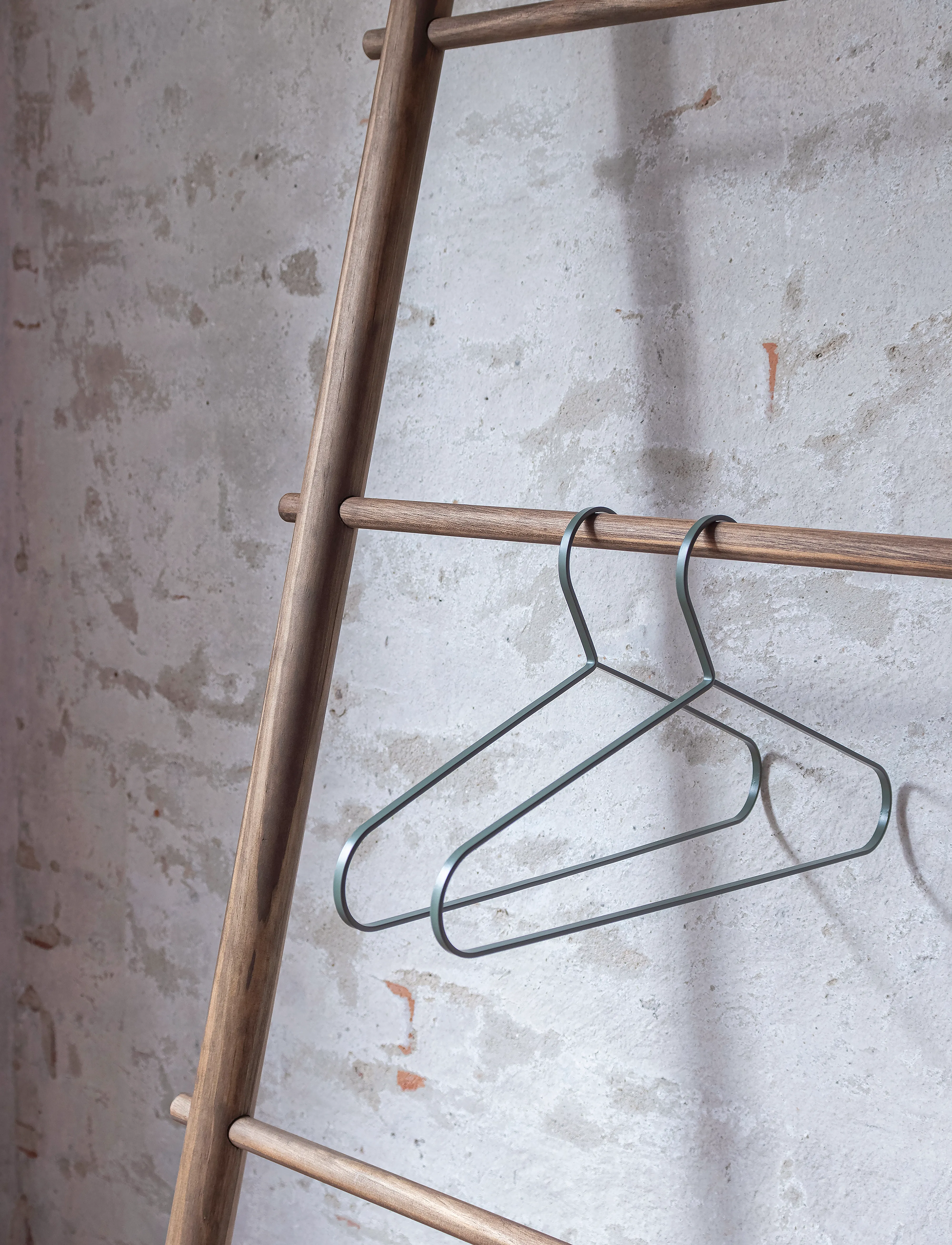 Mette Ditmer Hang-It Hanger, One Size, Storage, Grün - Hangers, Homeware